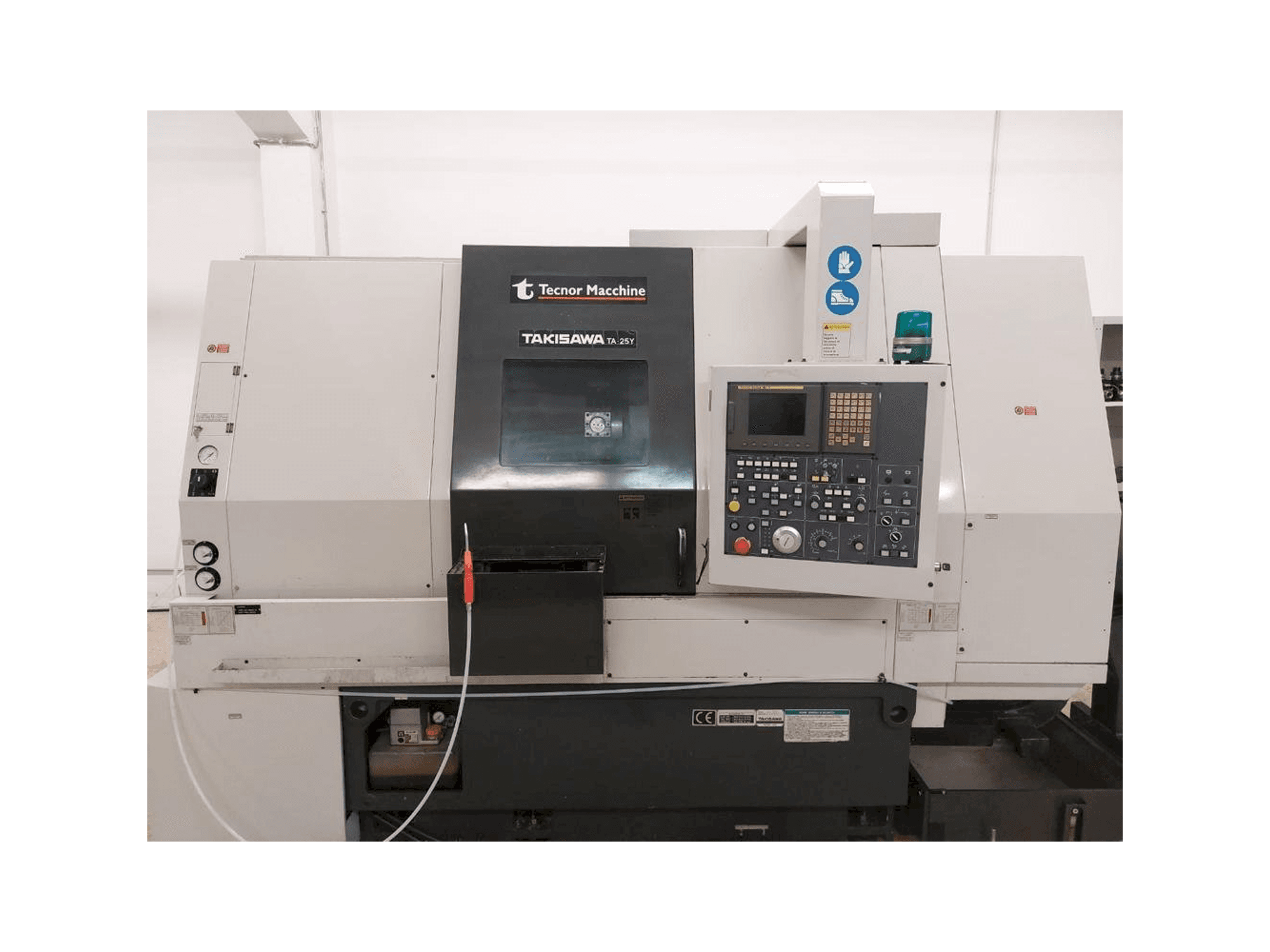 Вид станка Takisawa TA 25Y спереди