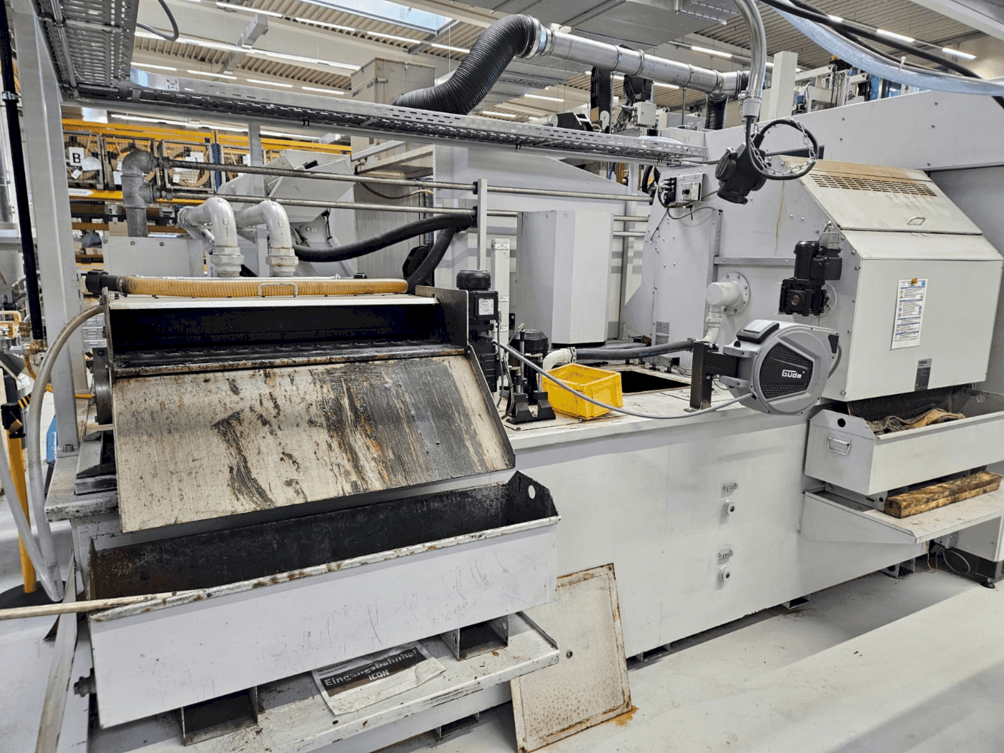 Вид станка ICON 6-250 спереди