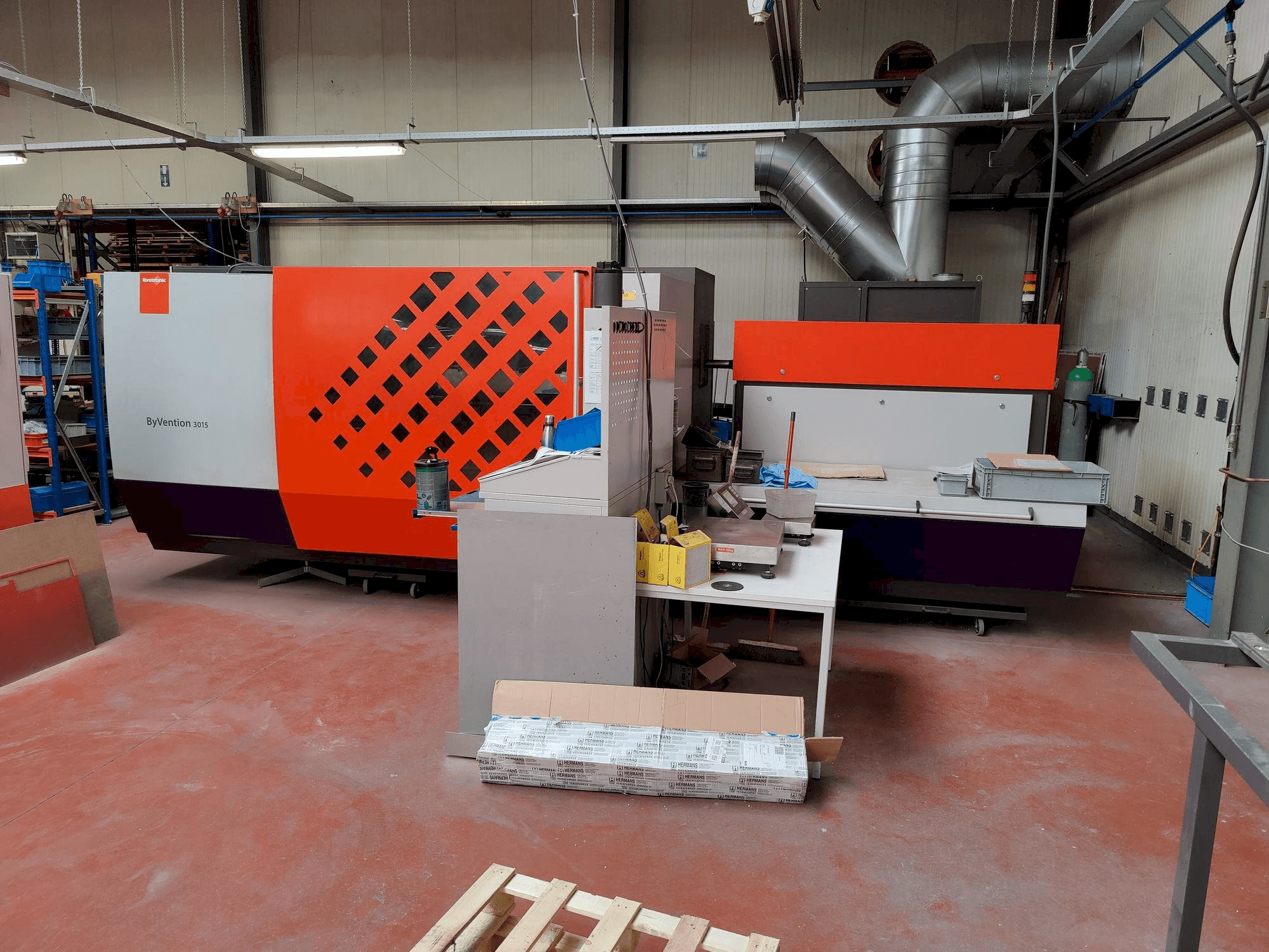 Вид станка Bystronic ByVention 3015 спереди