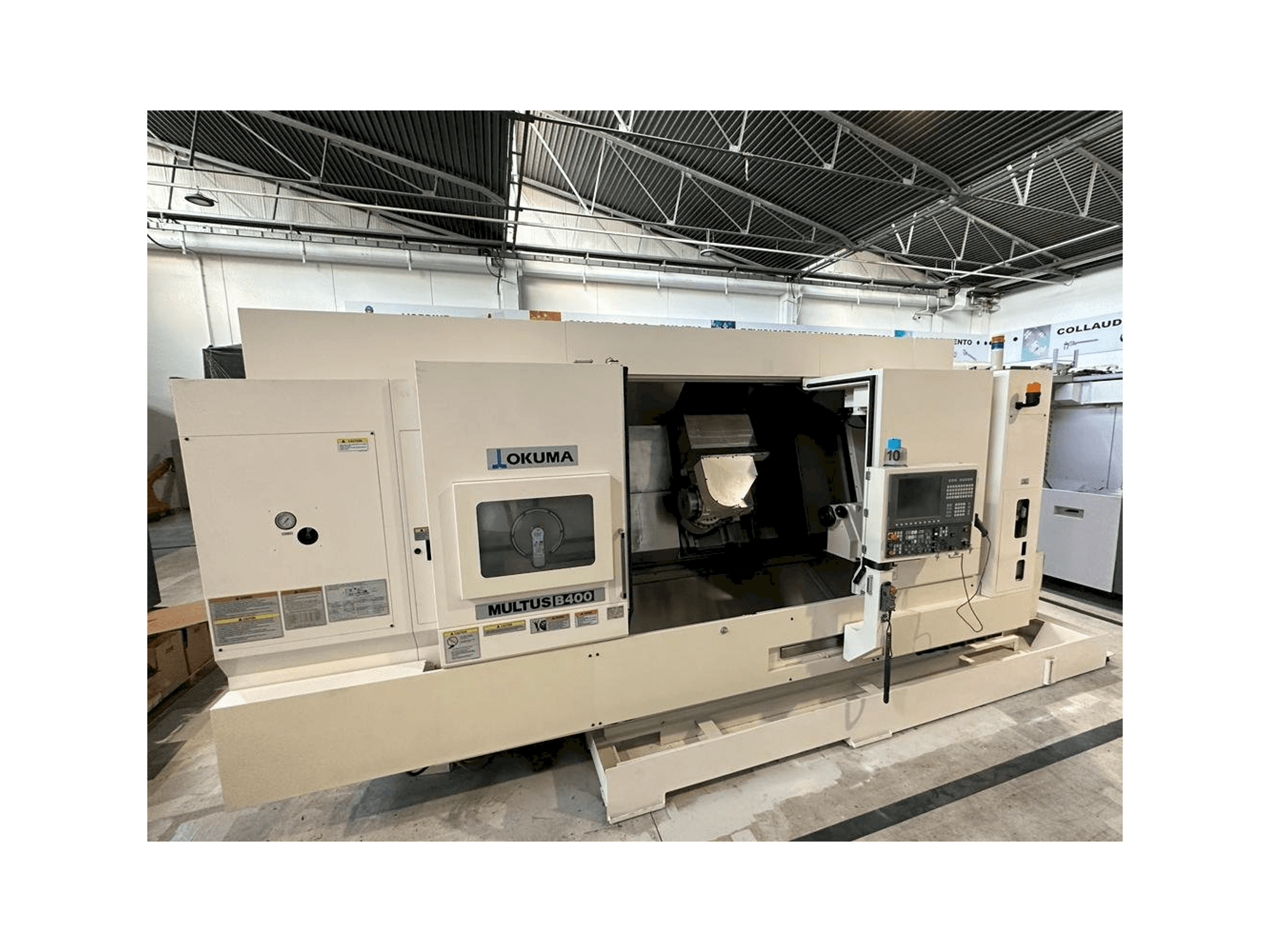 Вид станка Okuma MULTUS B400C спереди