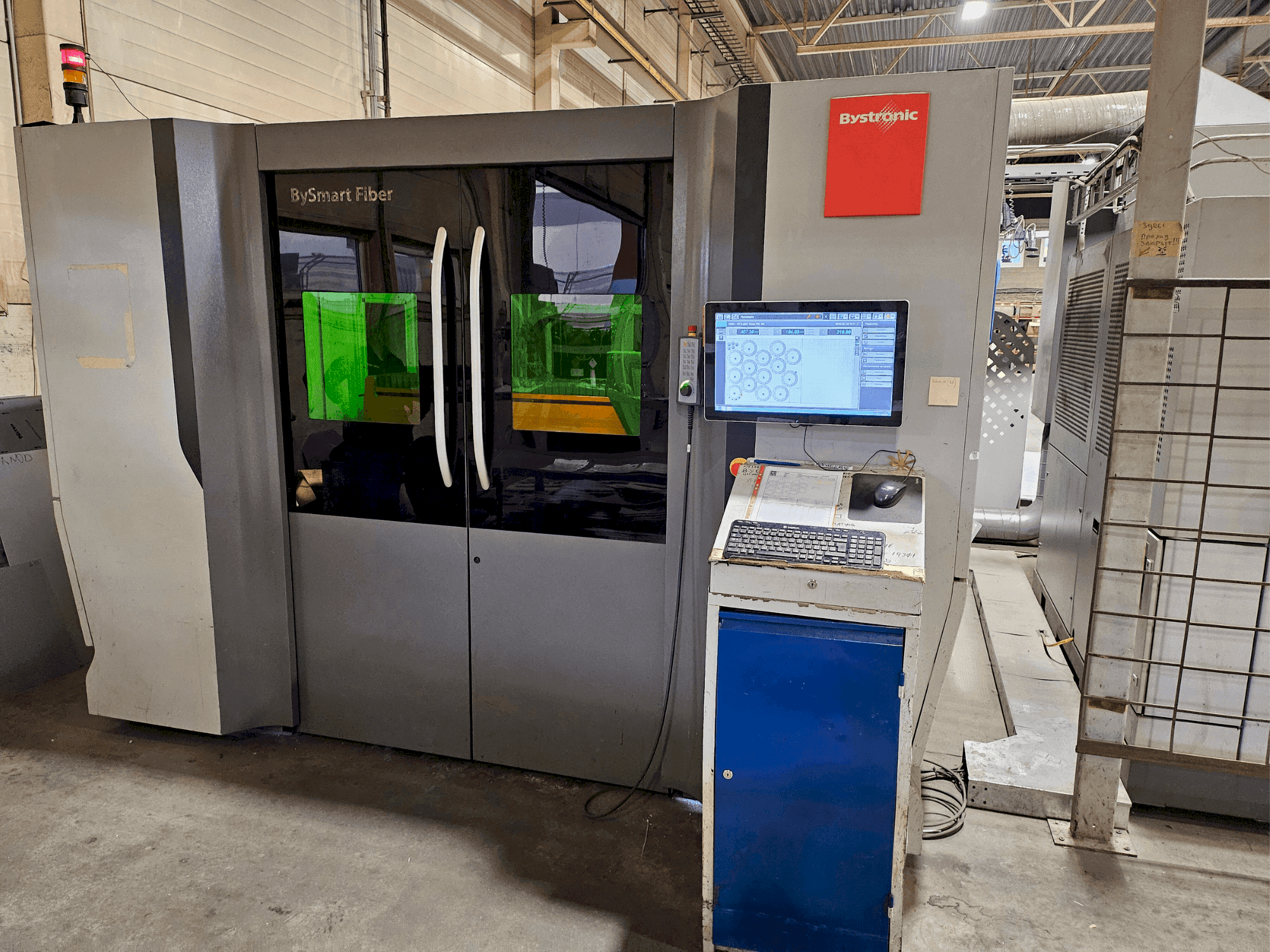 Вид станка Bystronic BySmart Fiber 3015 6KW спереди
