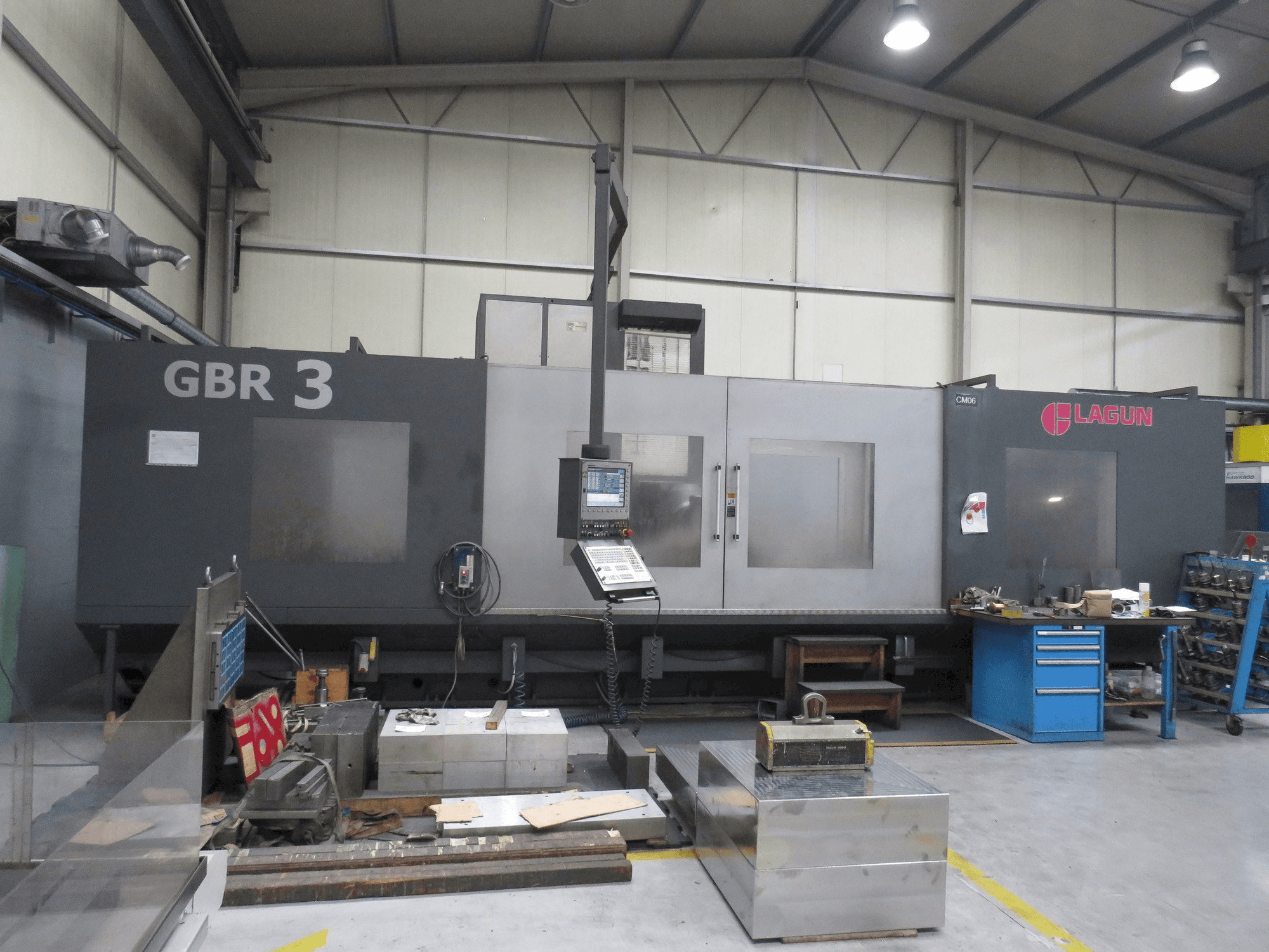Вид станка LAGUN GBR3 спереди