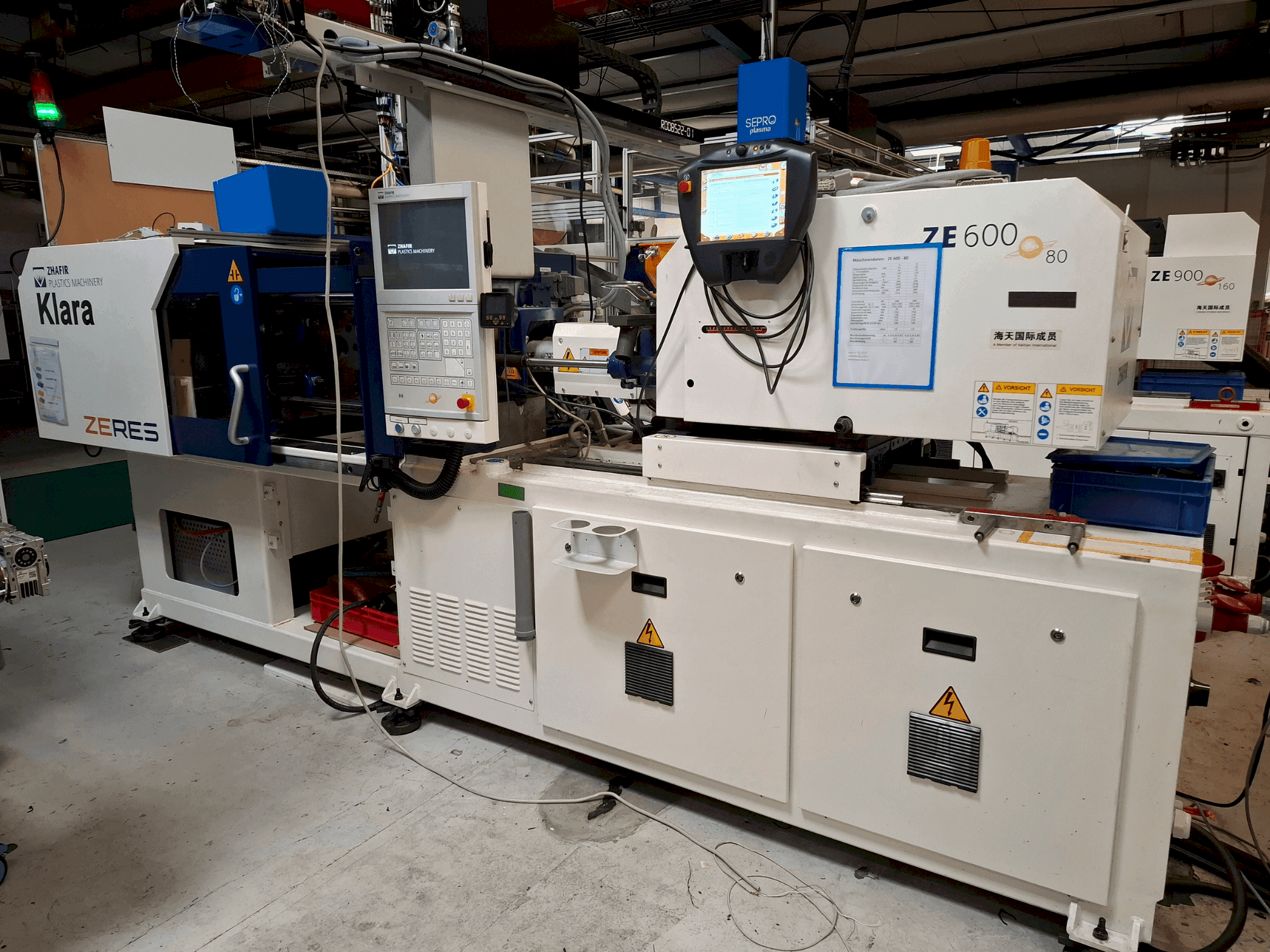 Вид станка HAITIAN ZHAFIR Zeres ZE600 спереди