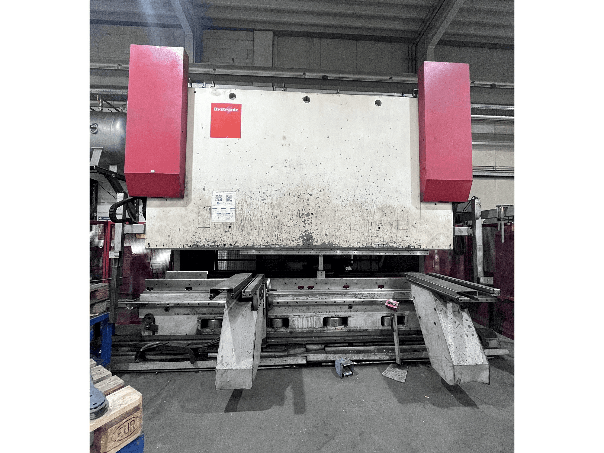 Вид станка BEYELER PR10 320/4100 спереди