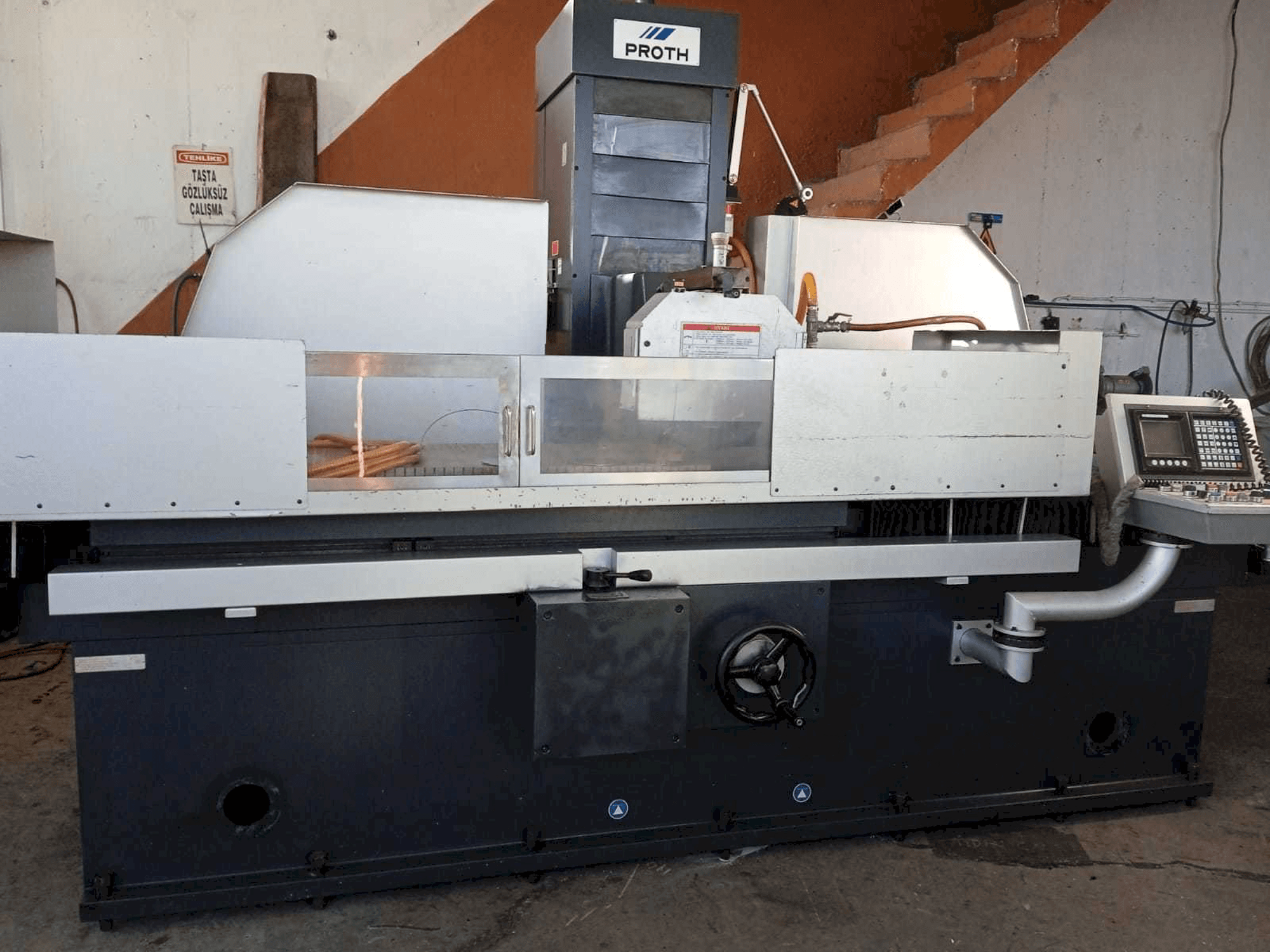 Вид станка Proth PSGC-50100 AHR спереди