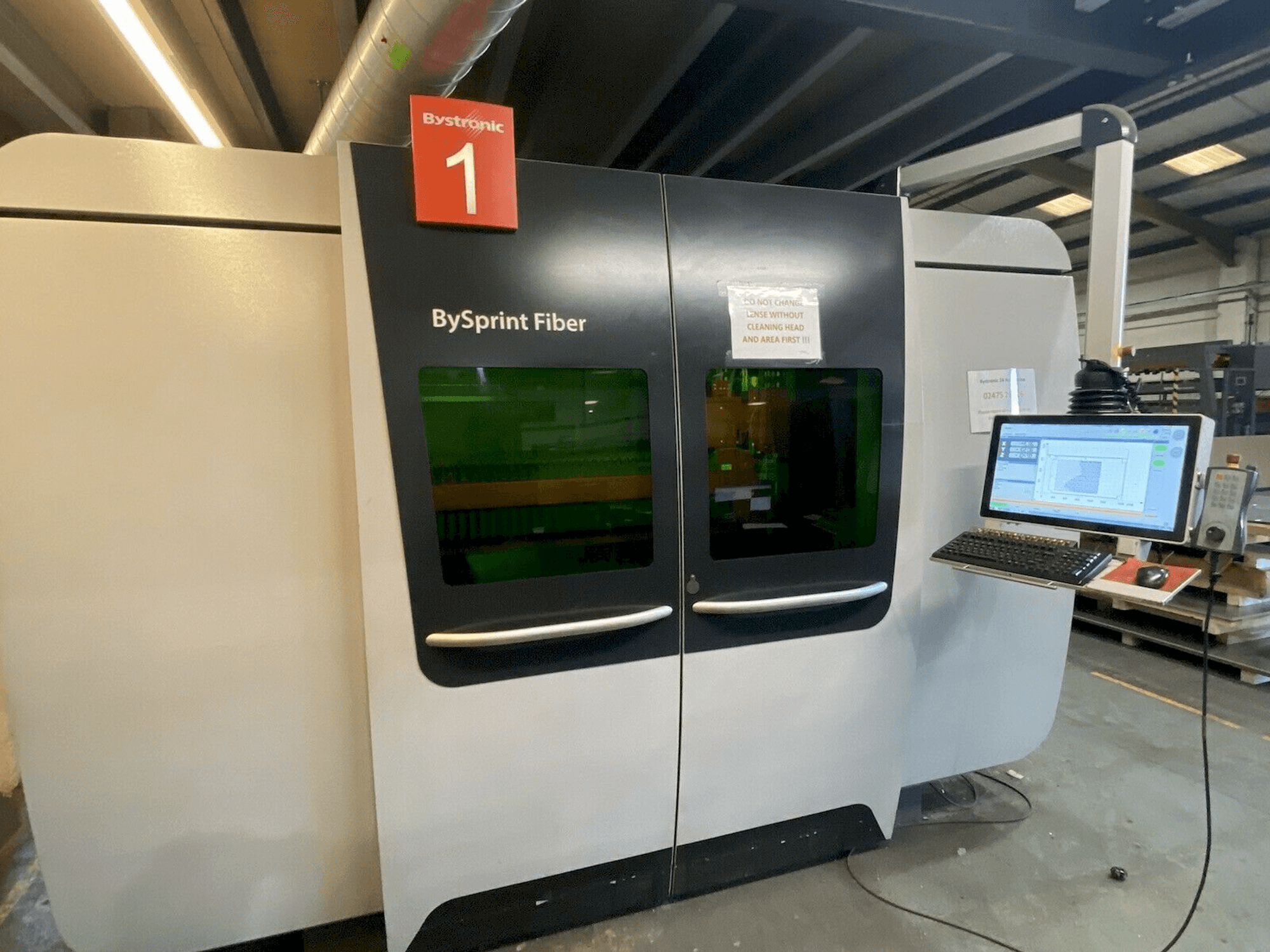 Вид станка Bystronic Bysprint 3015 спереди