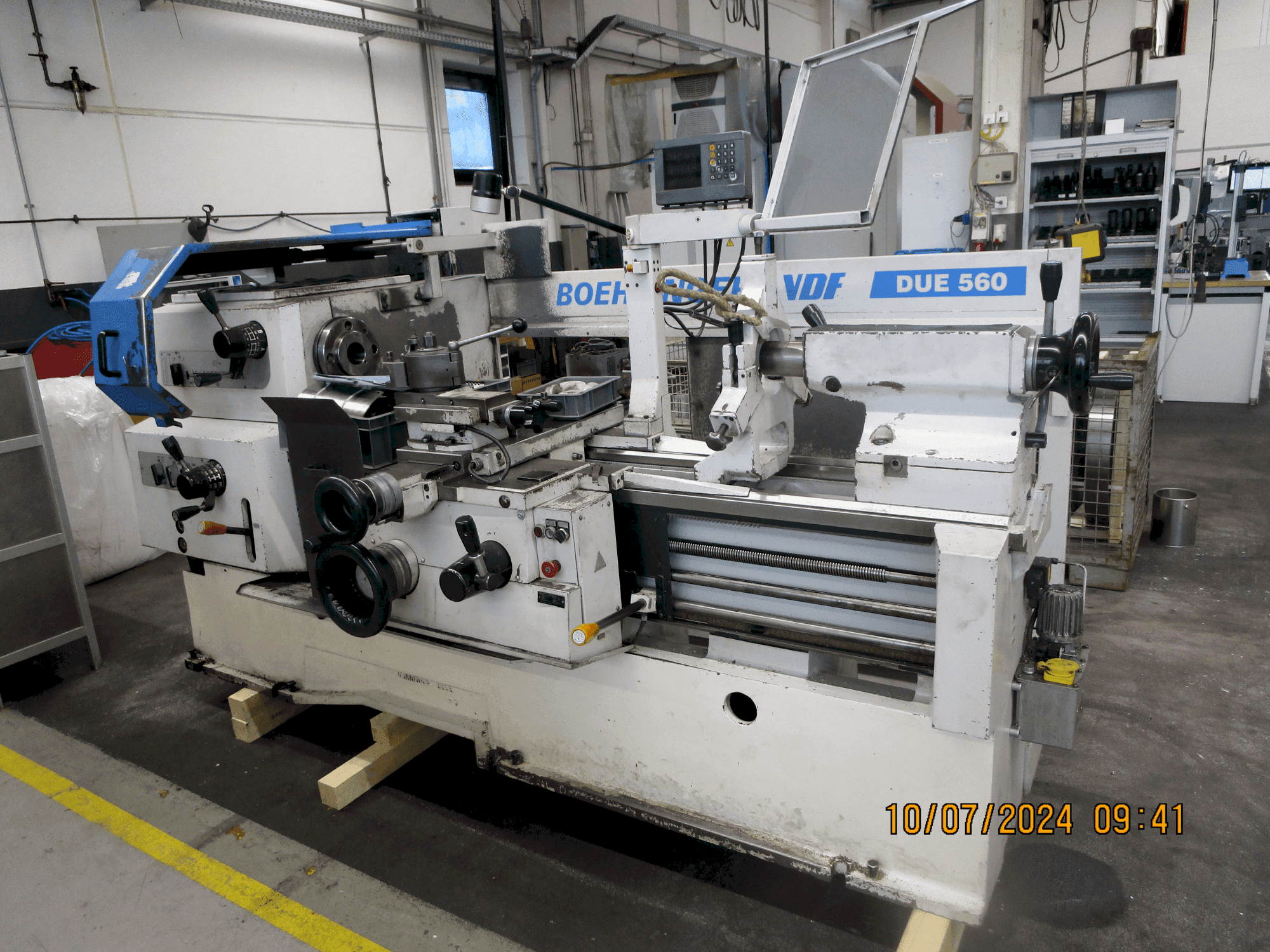 Вид станка BOEHRINGER VDF DUE 560 спереди