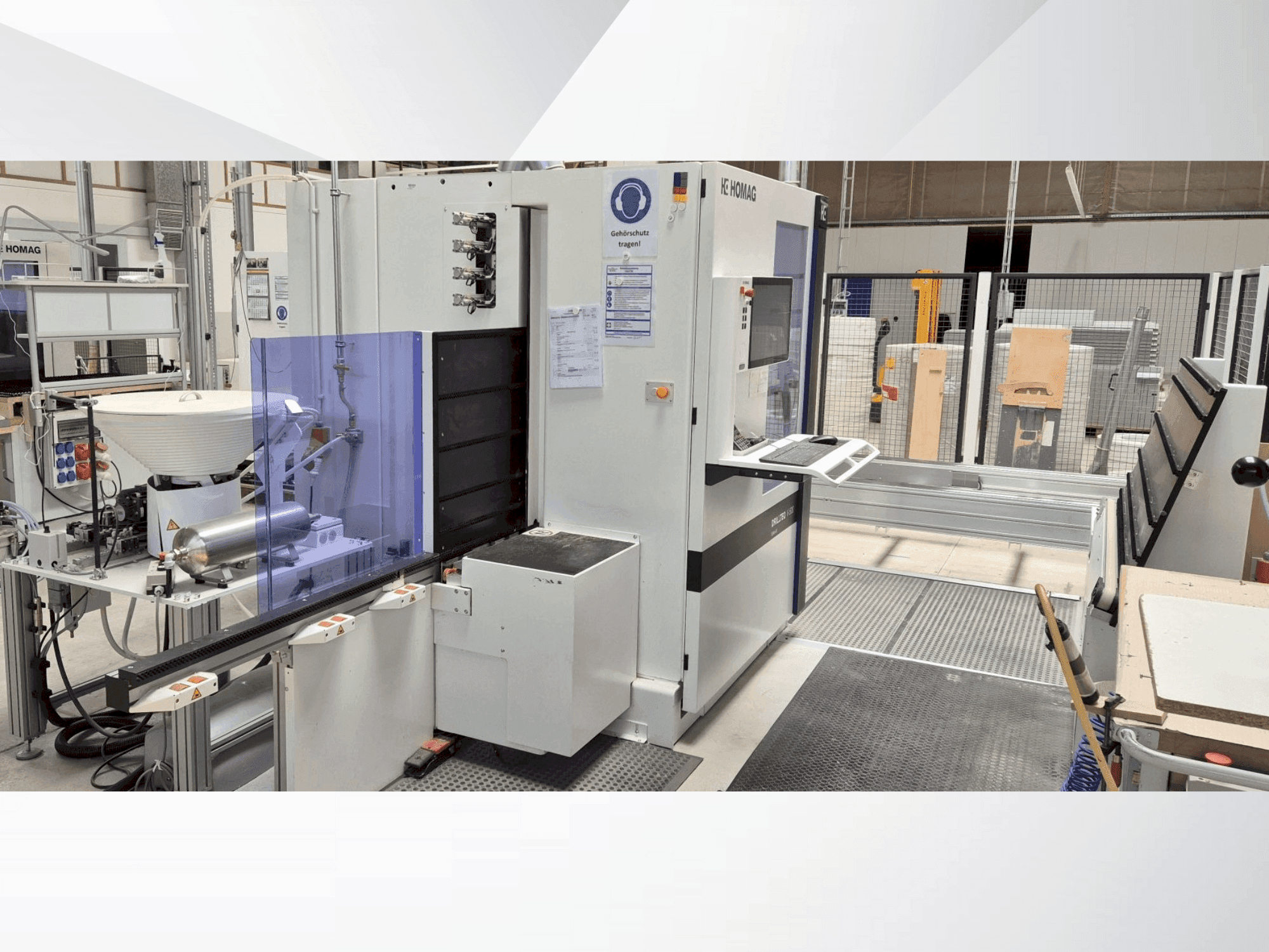 Вид станка HOMAG DRILLTEQ V-500 спереди