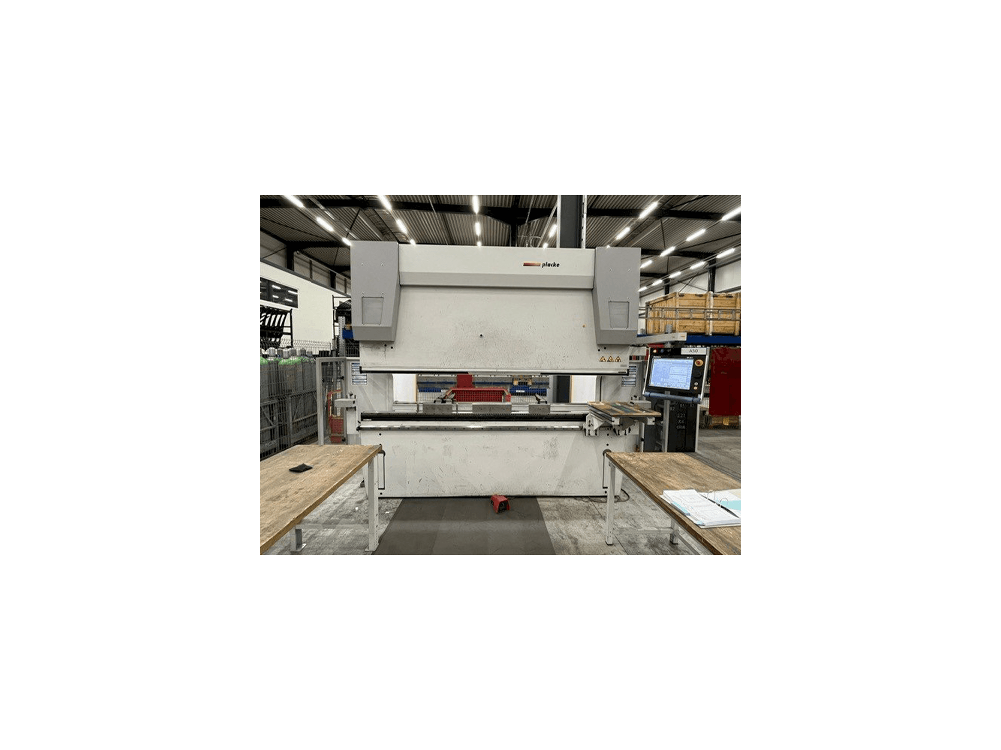 Вид станка PLACKE HQPB P595 спереди