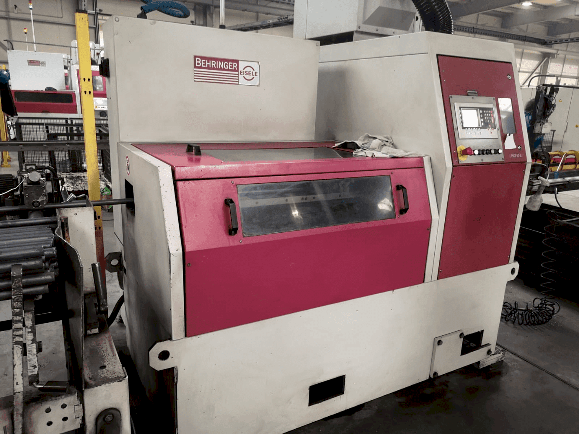 Вид станка Behringer EISELE HCS-90E спереди