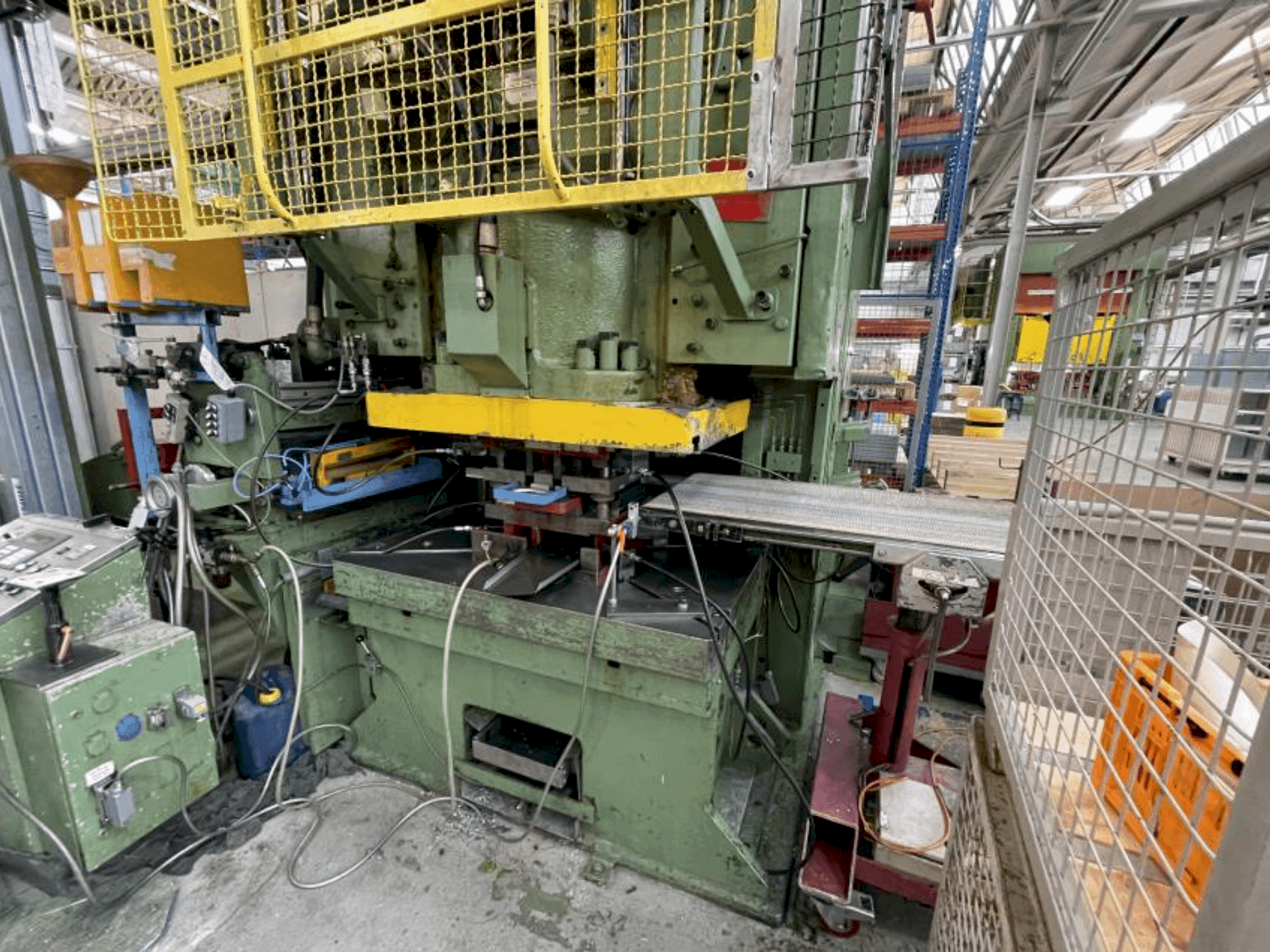 Вид станка ERFURT PEEX 2 315/1400x880/20-160 спереди