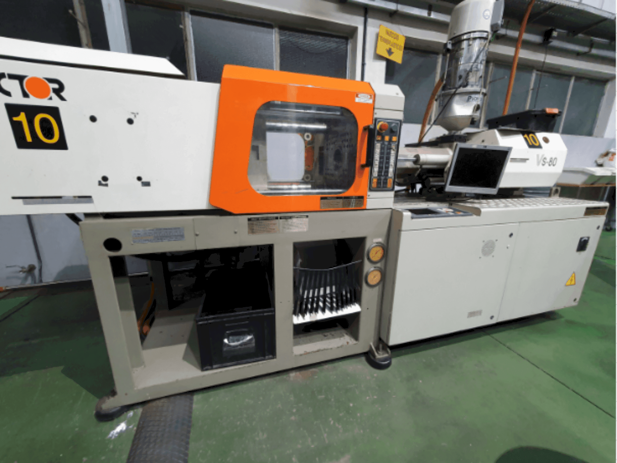 Вид станка Victor VS80 спереди