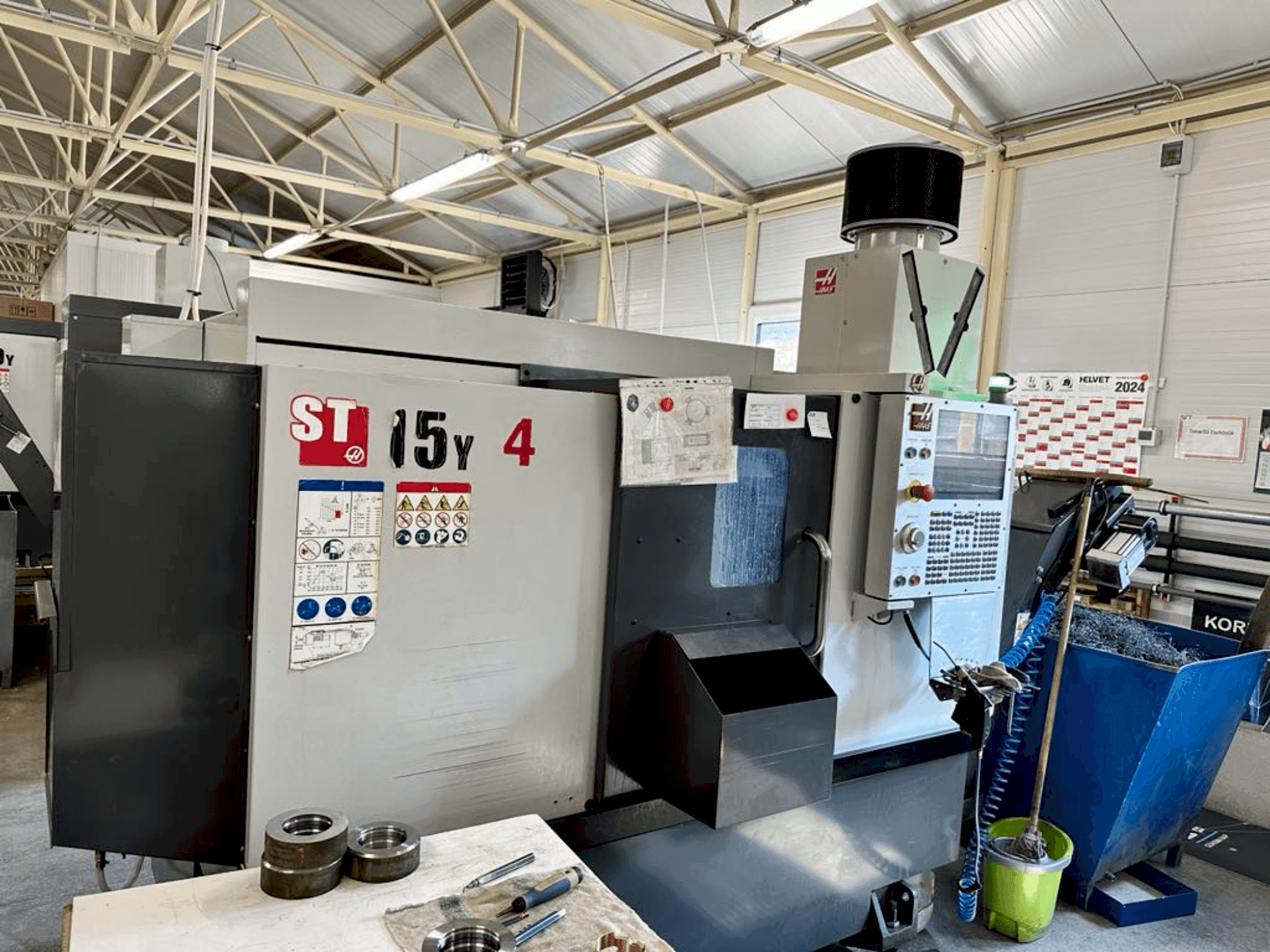 Вид станка HAAS ST-15Y спереди