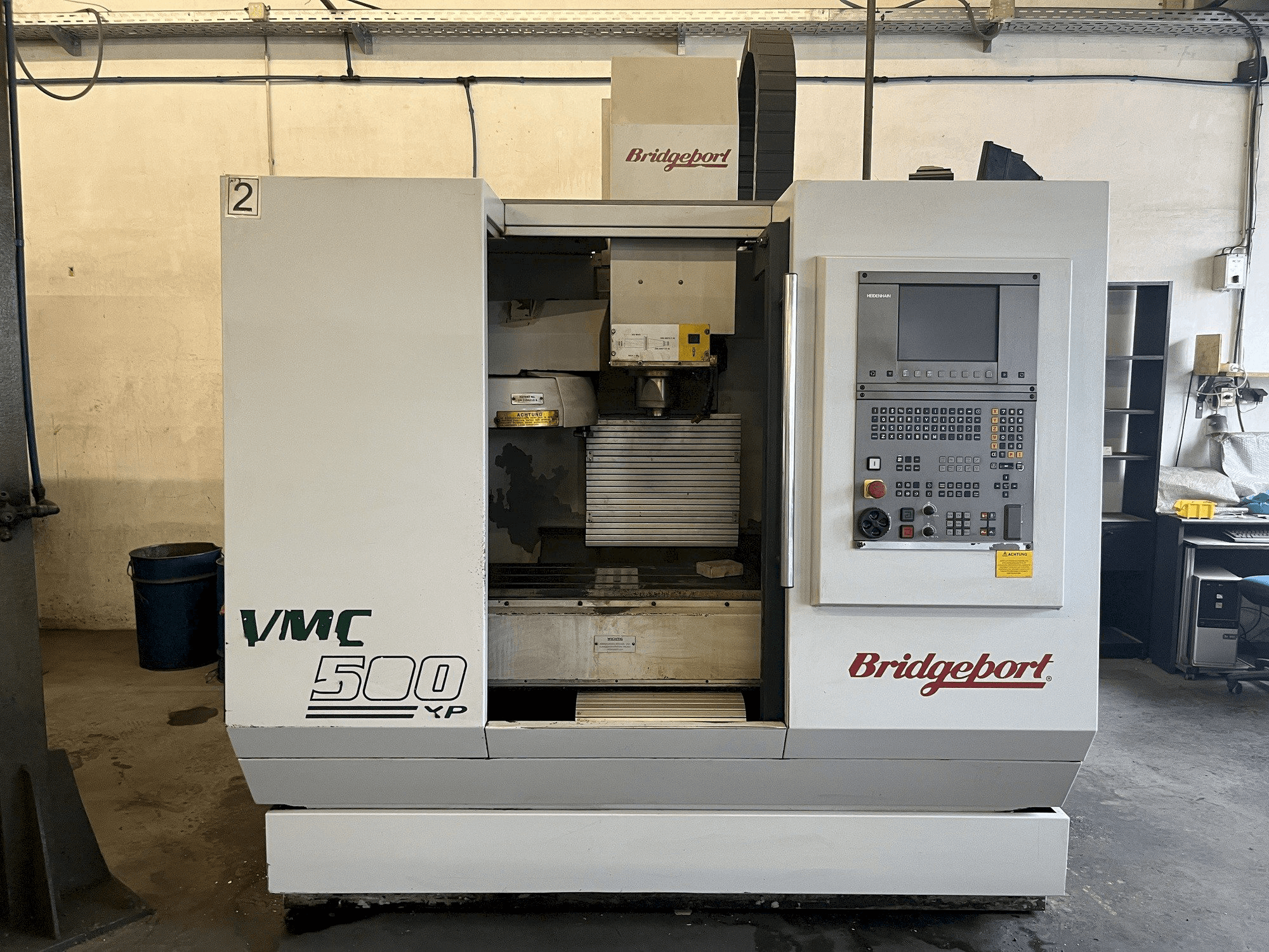 Вид станка Bridgeport VMC500XP спереди