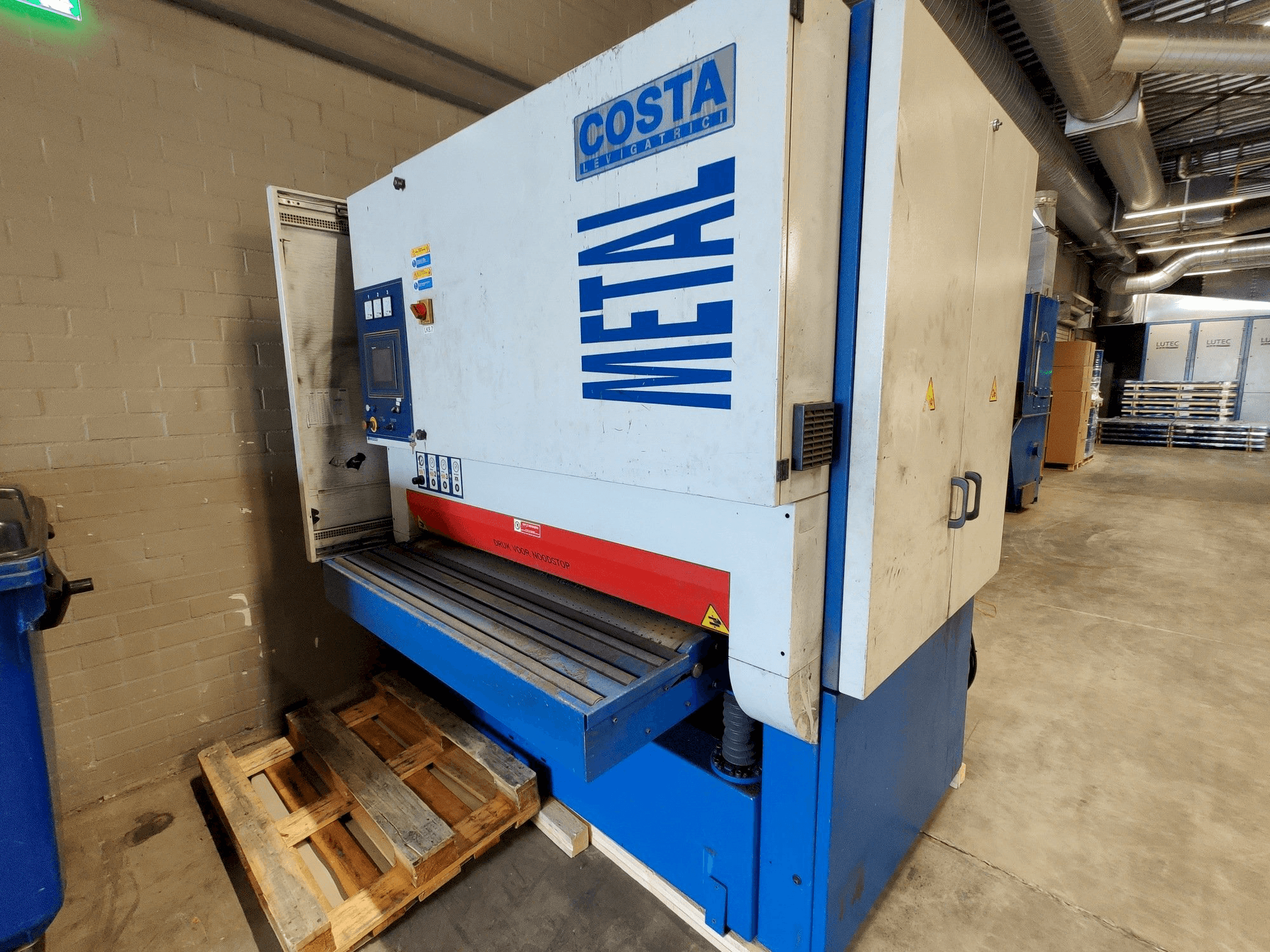 Вид станка Costa MD5 CVV 1350 спереди