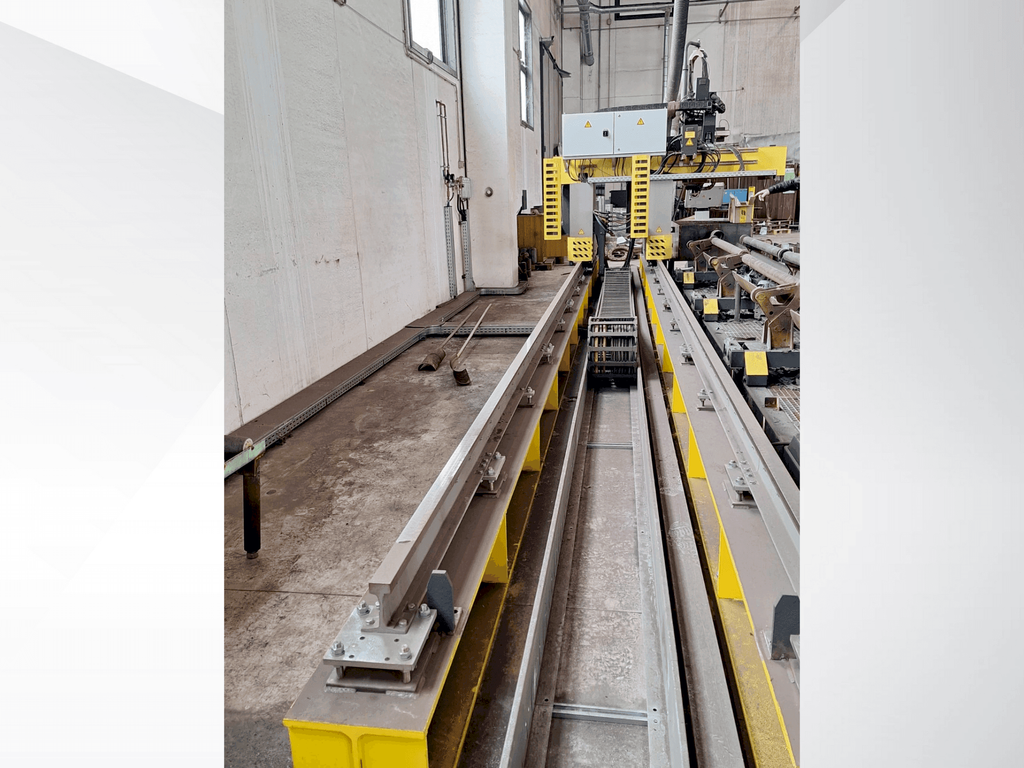 Вид станка ESAB SUPRAREX 3100 спереди