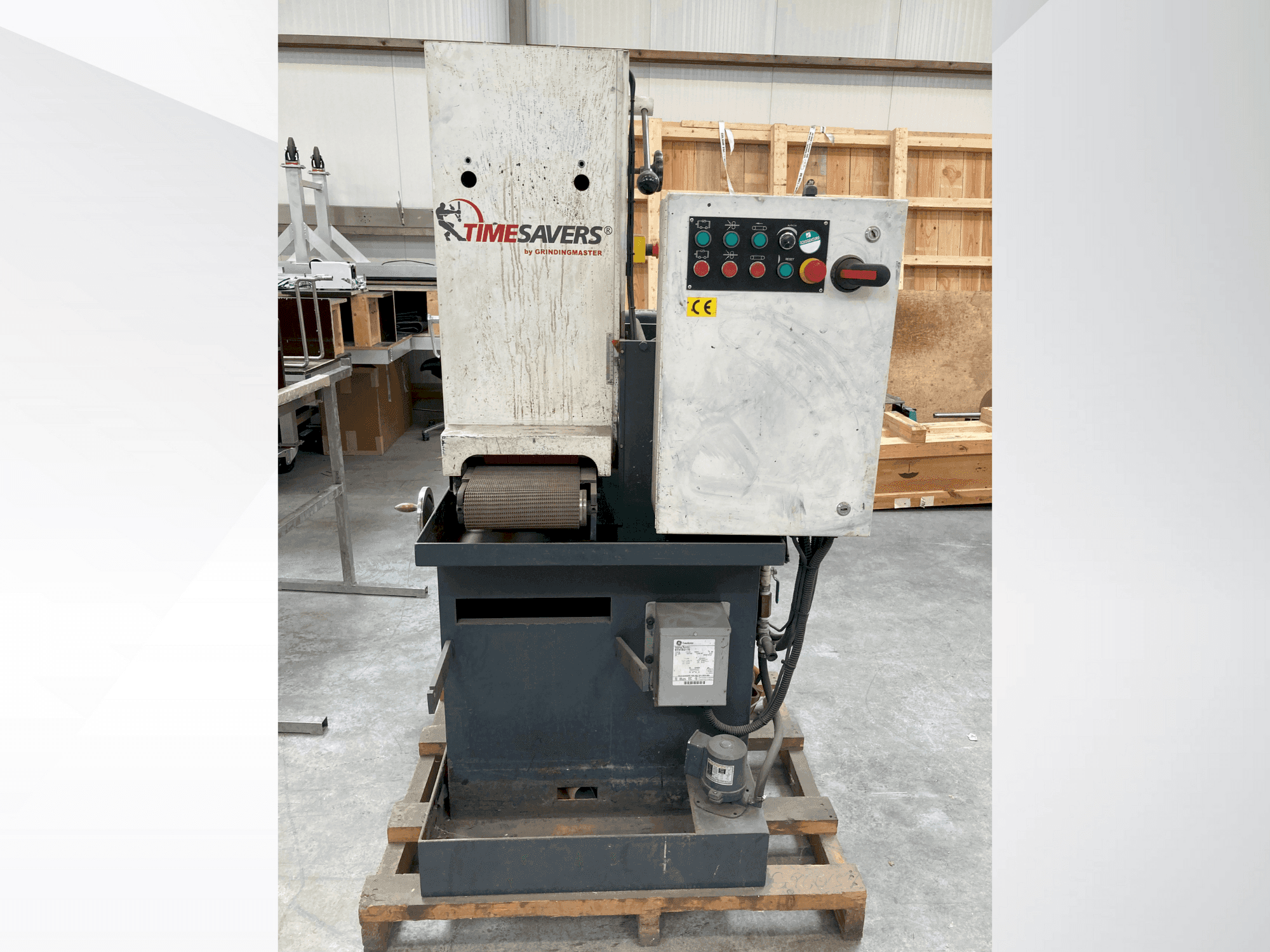Вид станка TIMESAVERS 11-serie-225-W спереди
