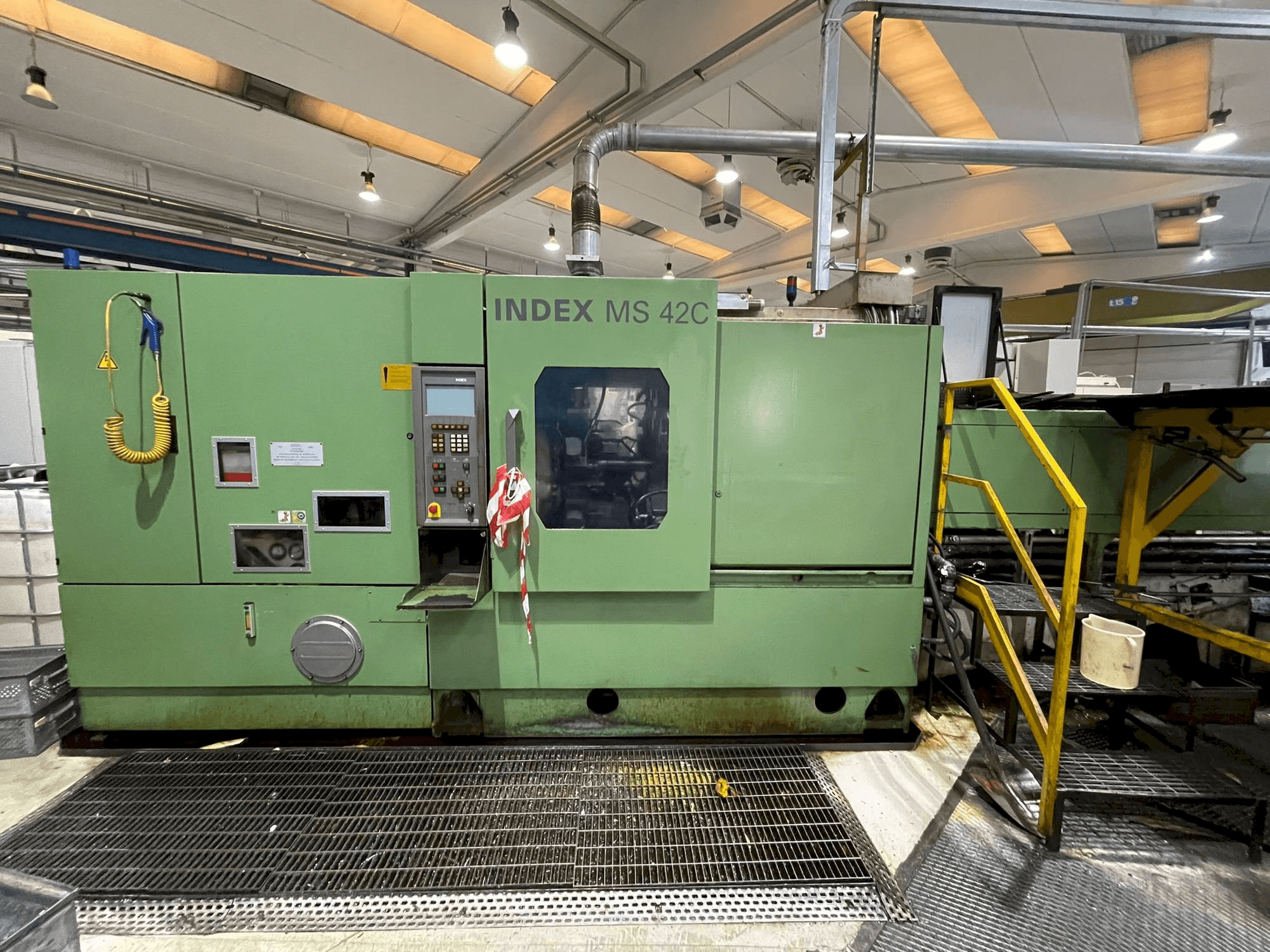 Вид станка Index MS 42C спереди