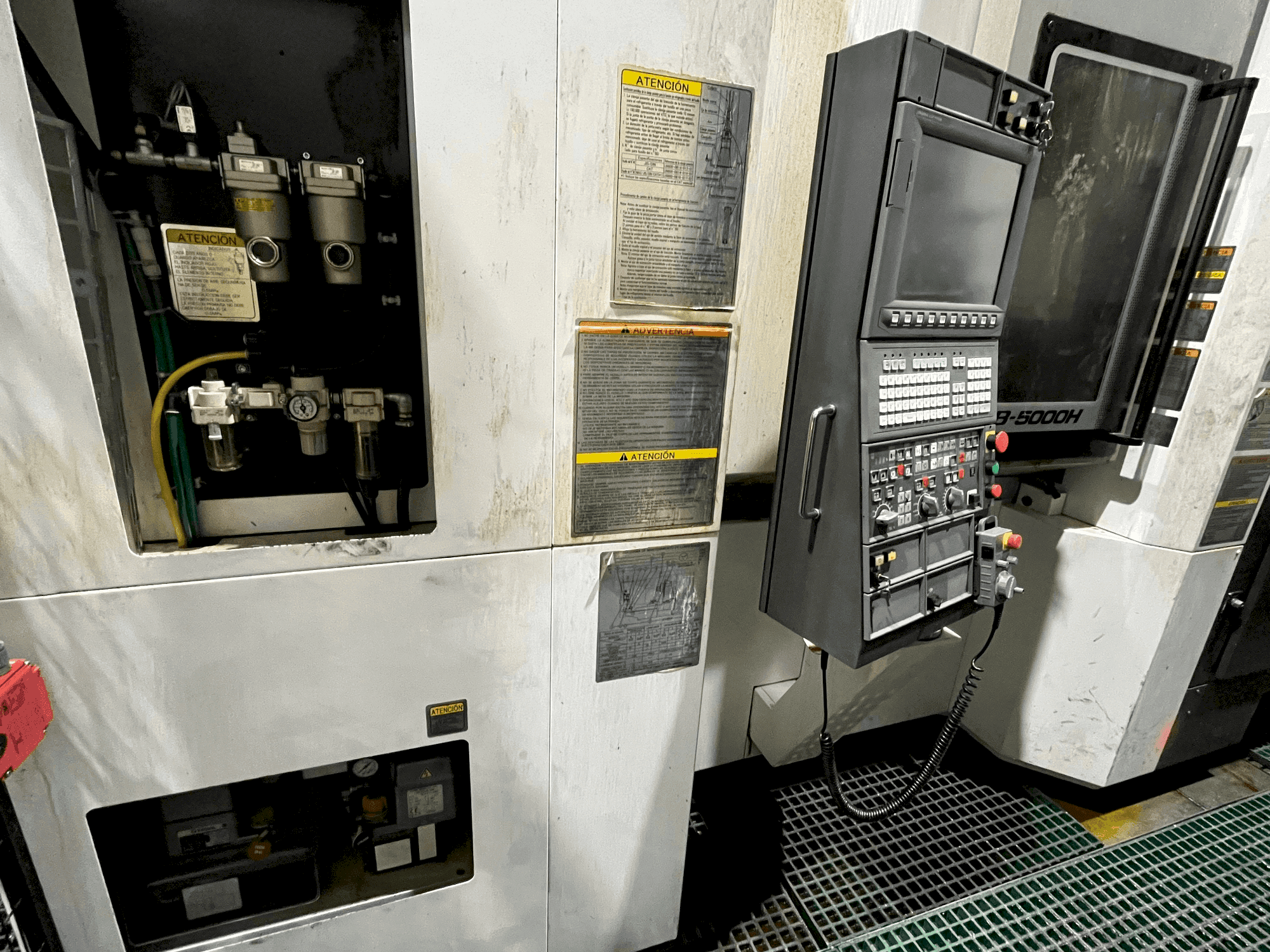 Вид станка Okuma MB-5000H спереди