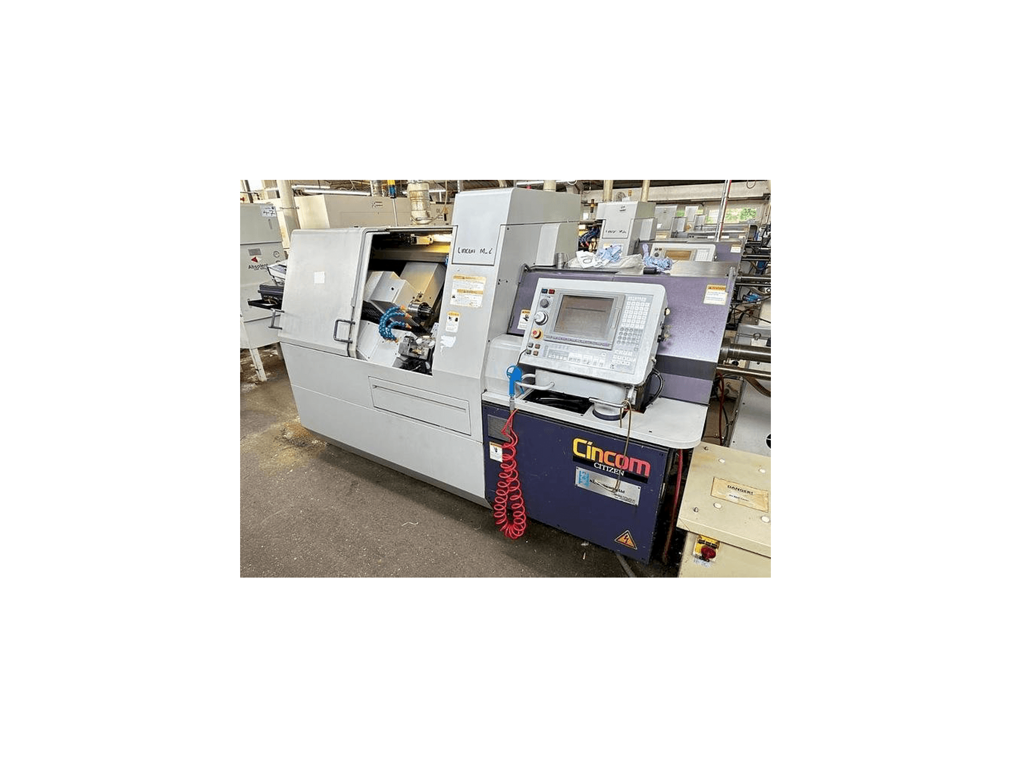 Вид станка Citizen M32 III спереди