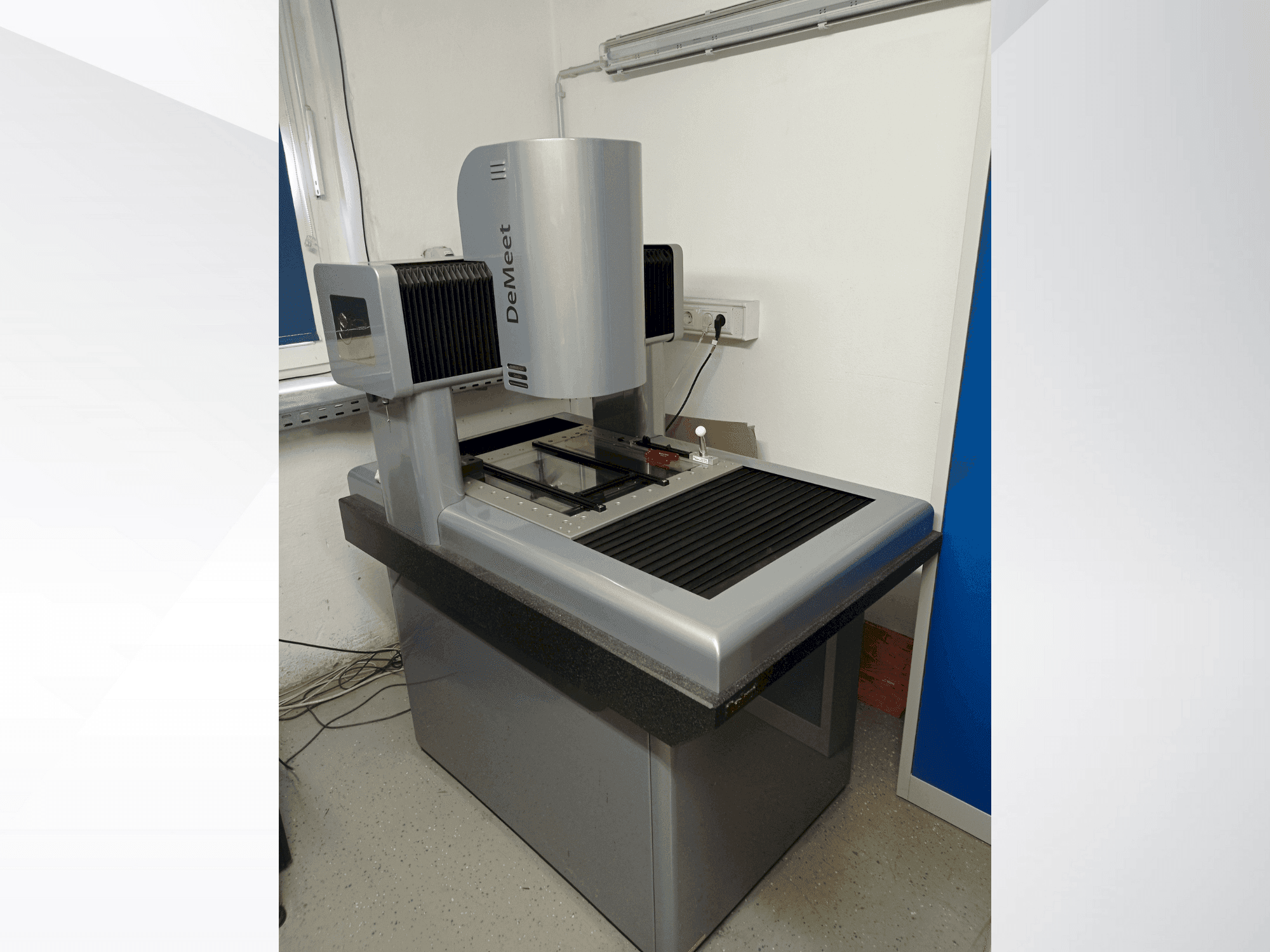 Вид станка SCHUT DeMeet 404 спереди