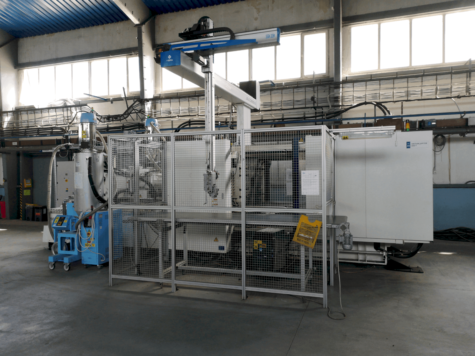 Вид станка HAITIAN Jupiter 650 II спереди