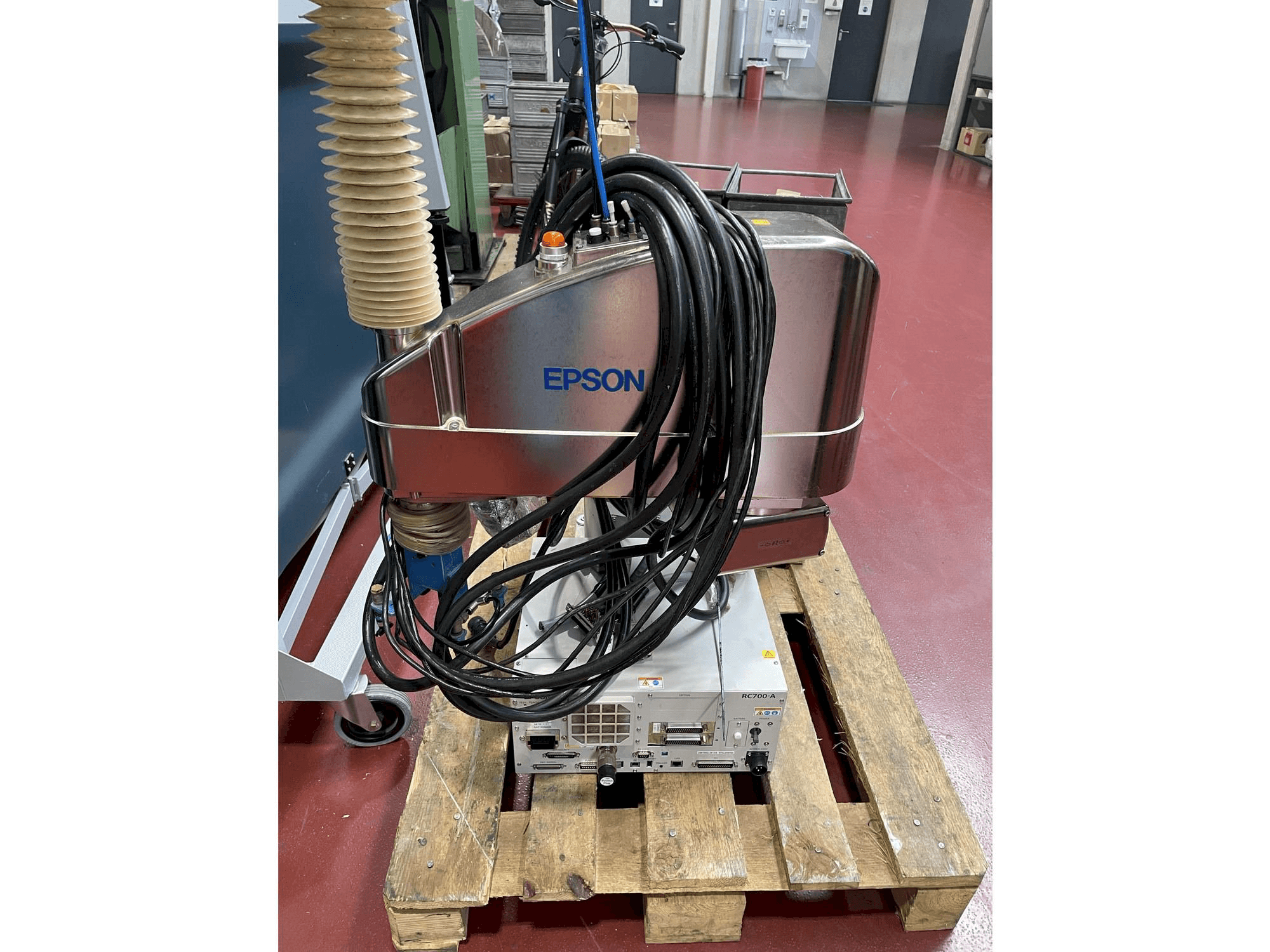 Вид станка EPSON G10 854P спереди