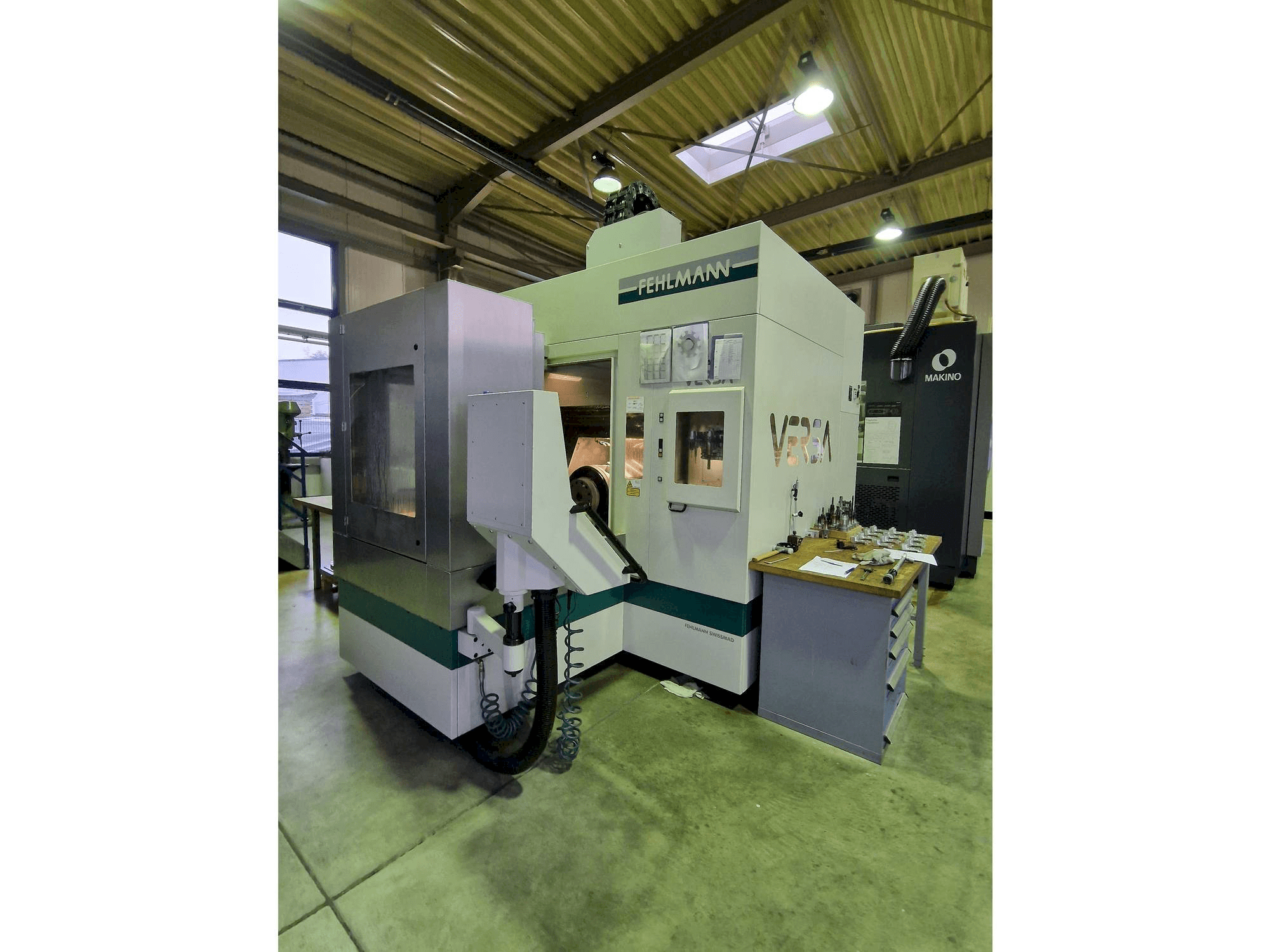 Вид станка FEHLMANN Versa P825 спереди