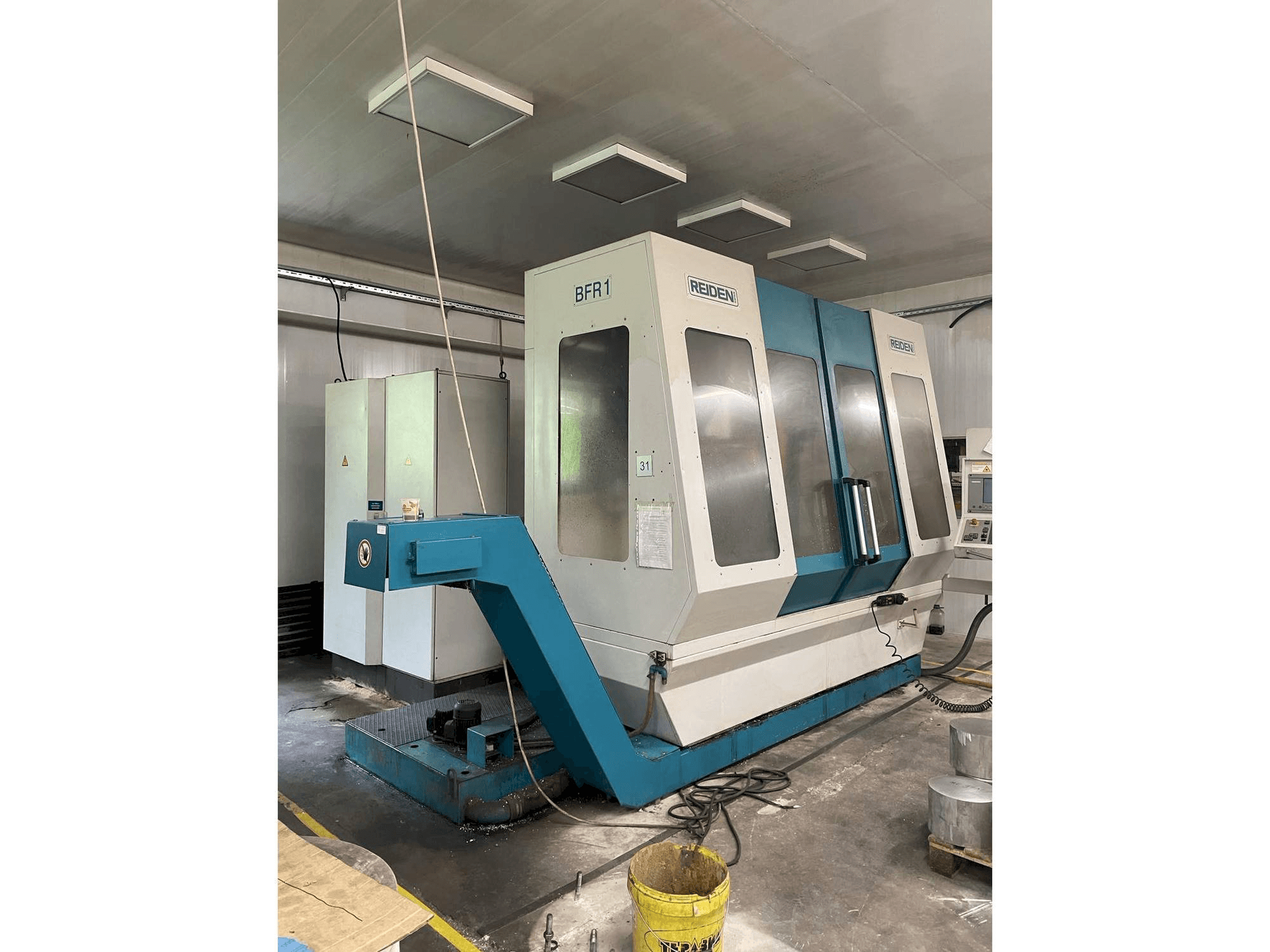 Вид станка Reiden BFR 1 спереди