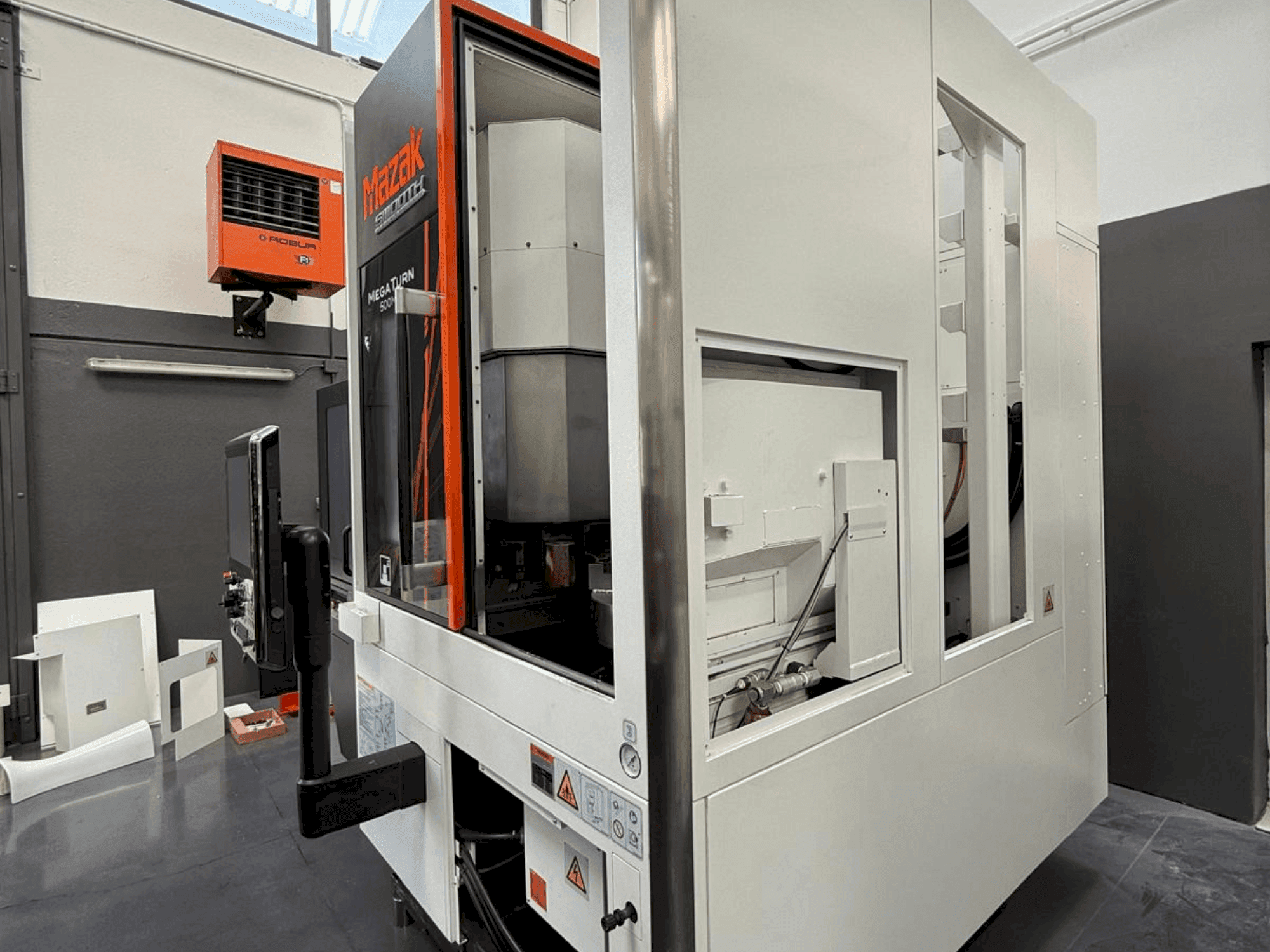 Вид станка Mazak Megaturn 500 MS спереди