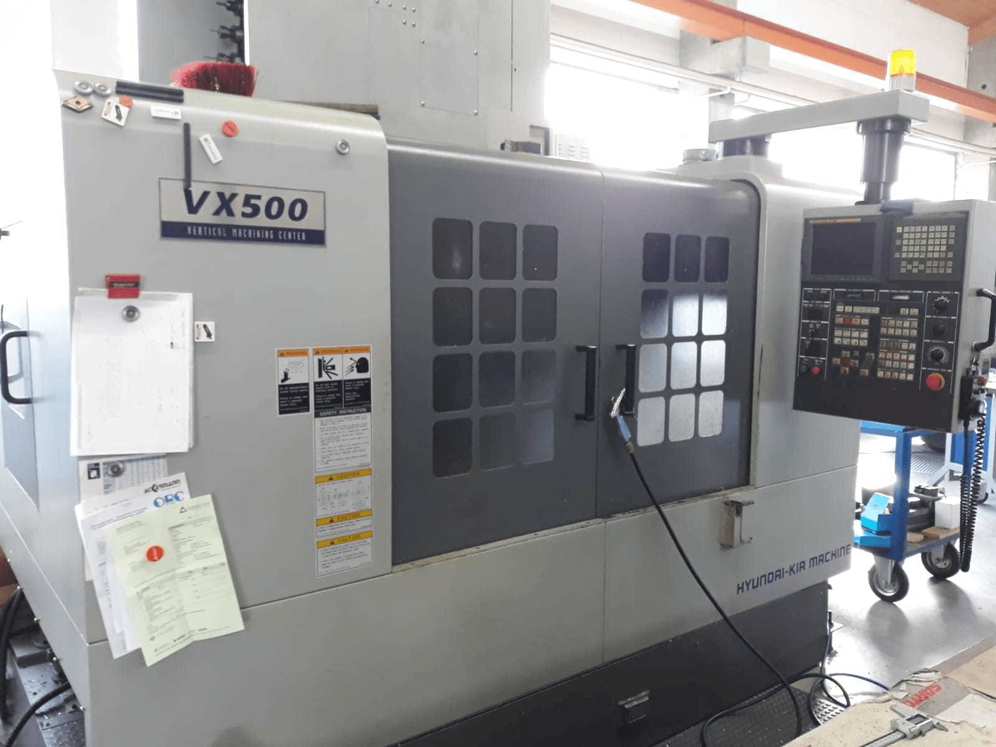 Front view of Hyundai Kia VX500 machine