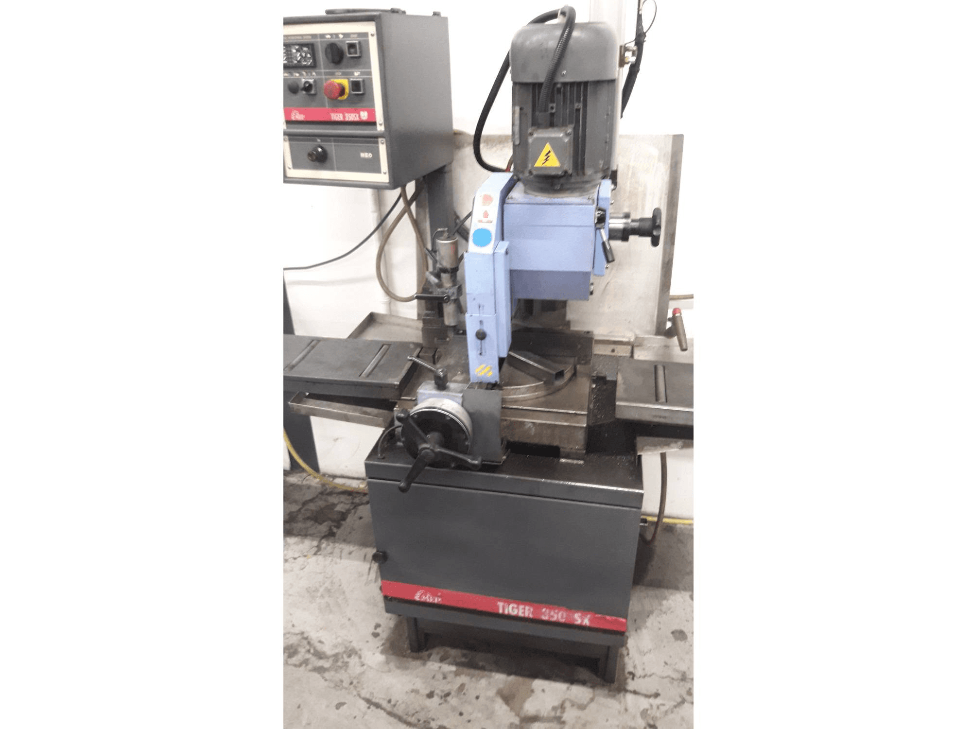 Вид станка MEP TIGER 350SX спереди