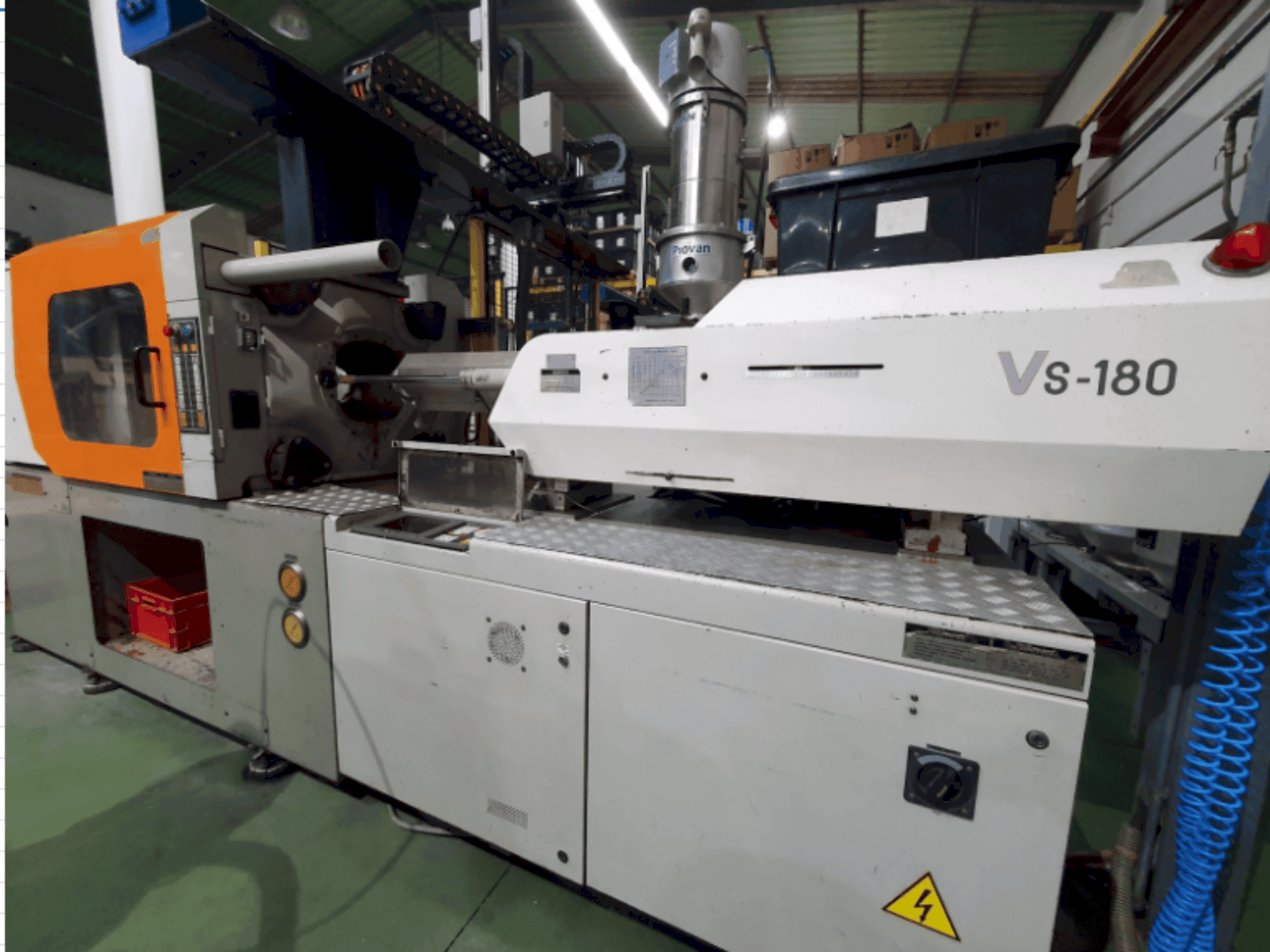 Вид станка Victor VS180 спереди