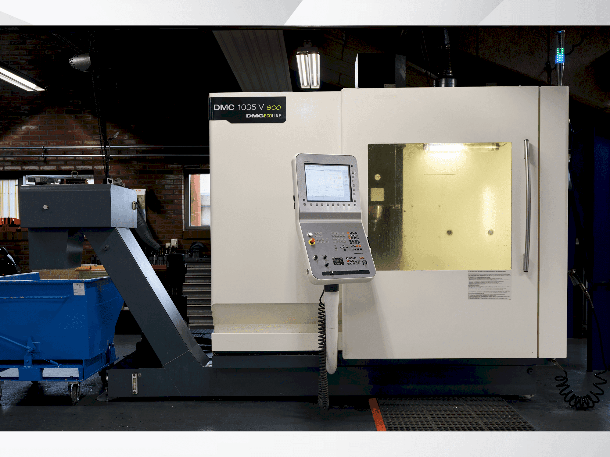Вид станка DMG MORI DMC 1035V спереди