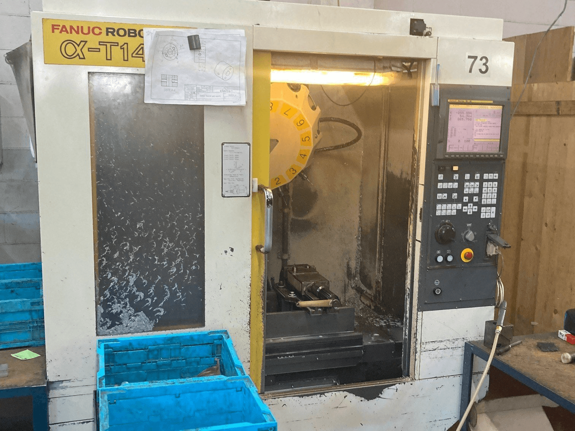Вид станка FANUC Robodrill alfa-T14iA спереди