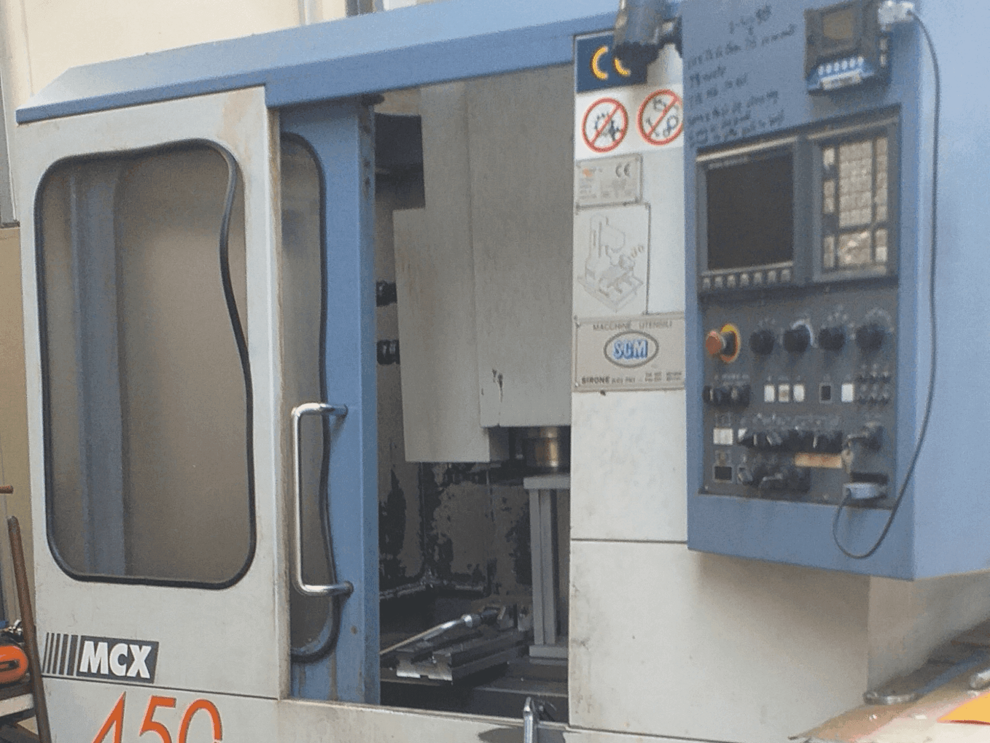 Вид станка FAMUP MCX 450 спереди