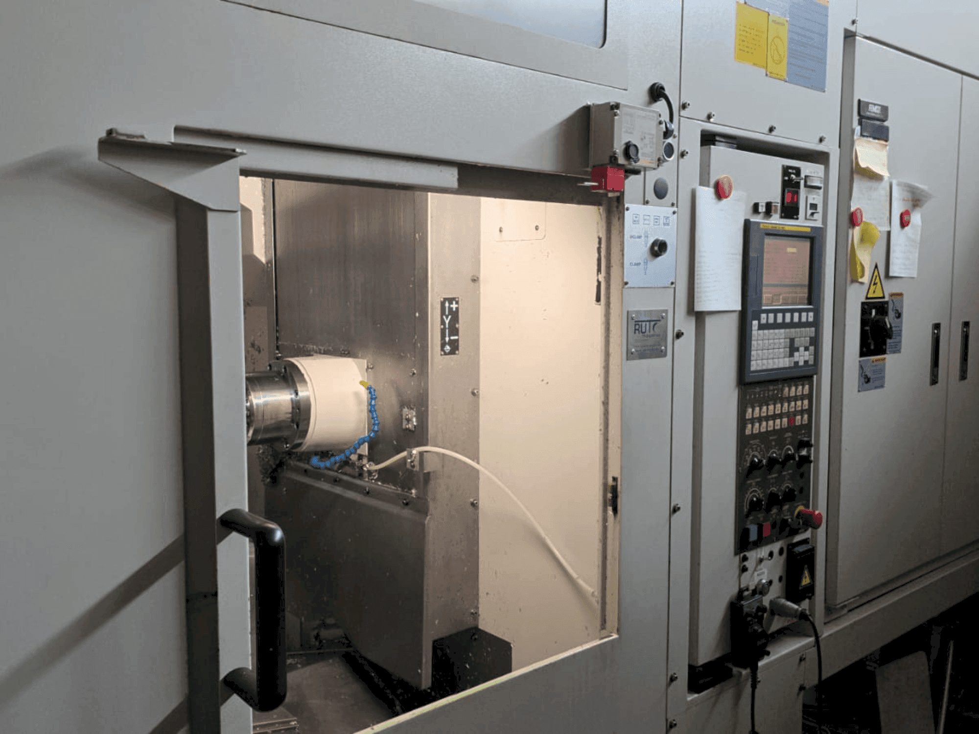 Вид станка Tongtai TMH-400 спереди