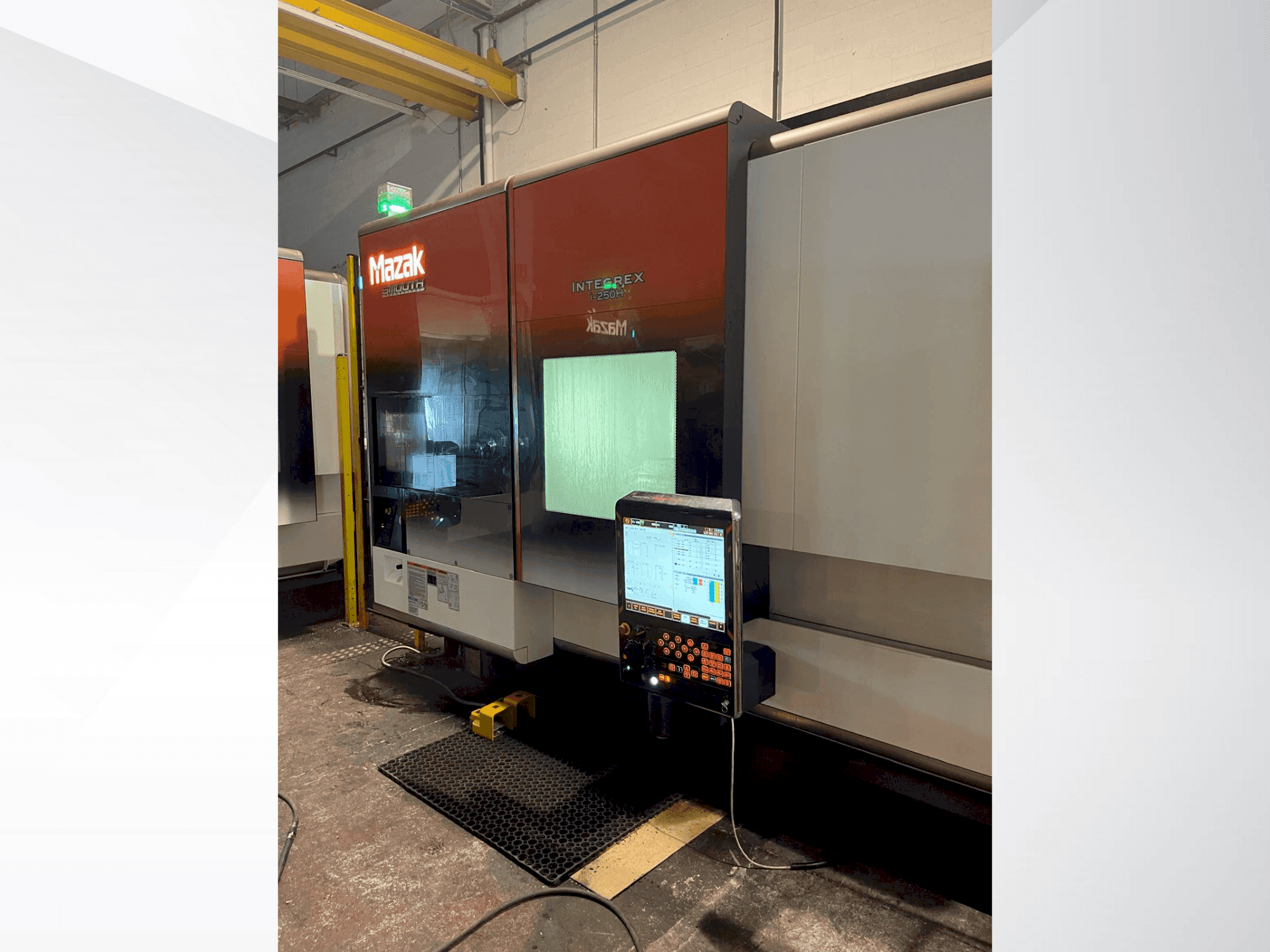Вид станка Mazak Integrex i-250H спереди