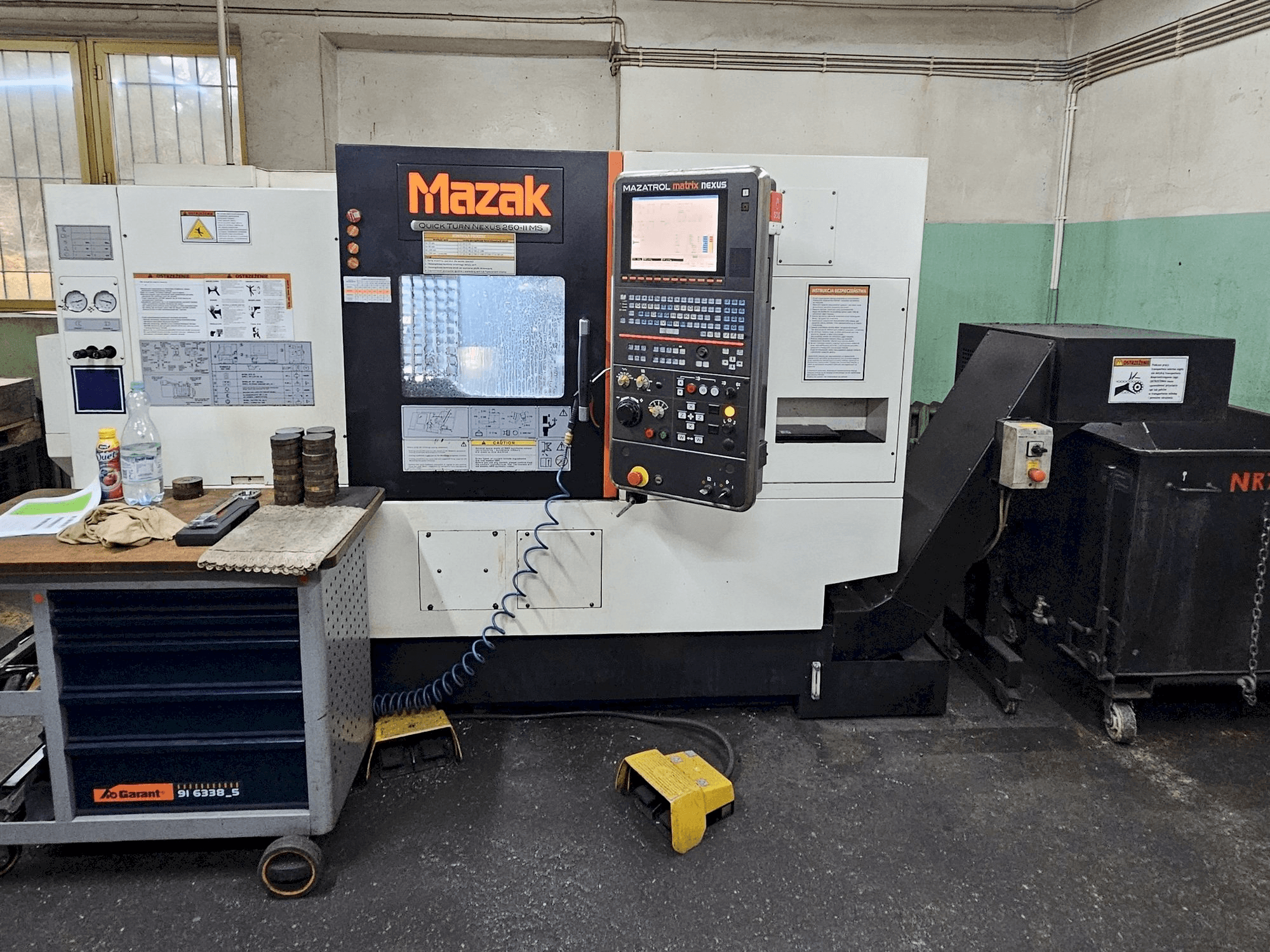 Вид станка Mazak Quickturn Nexus 250-II MS спереди