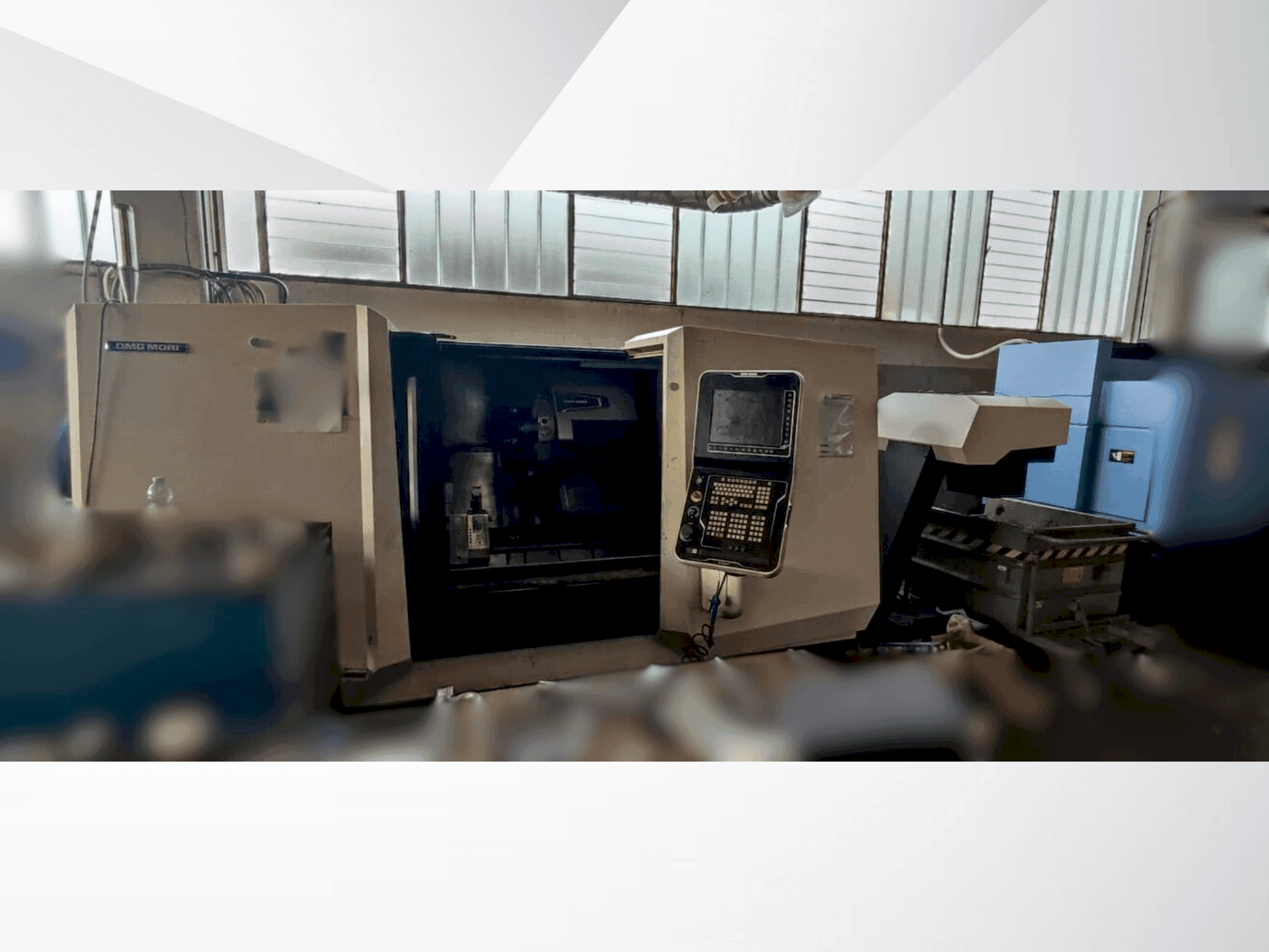 Вид станка DMG MORI CLX 550 спереди