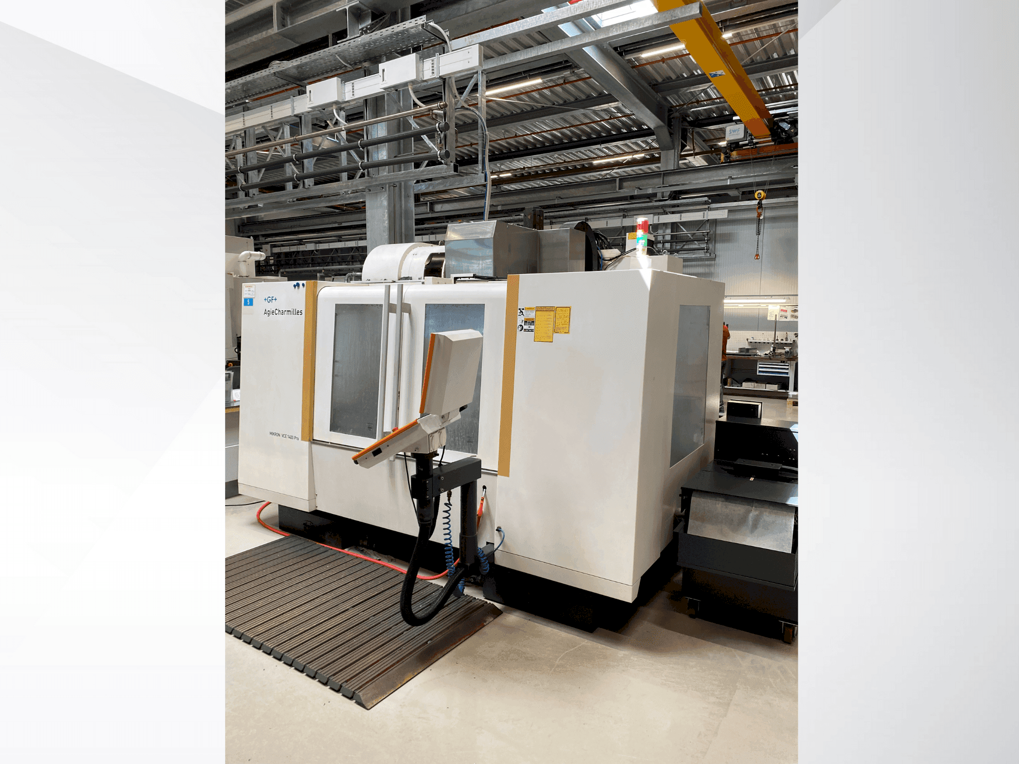 Вид станка +GF+ AgieCharmilles MIKRON VCE 1400 PRO (2012) спереди