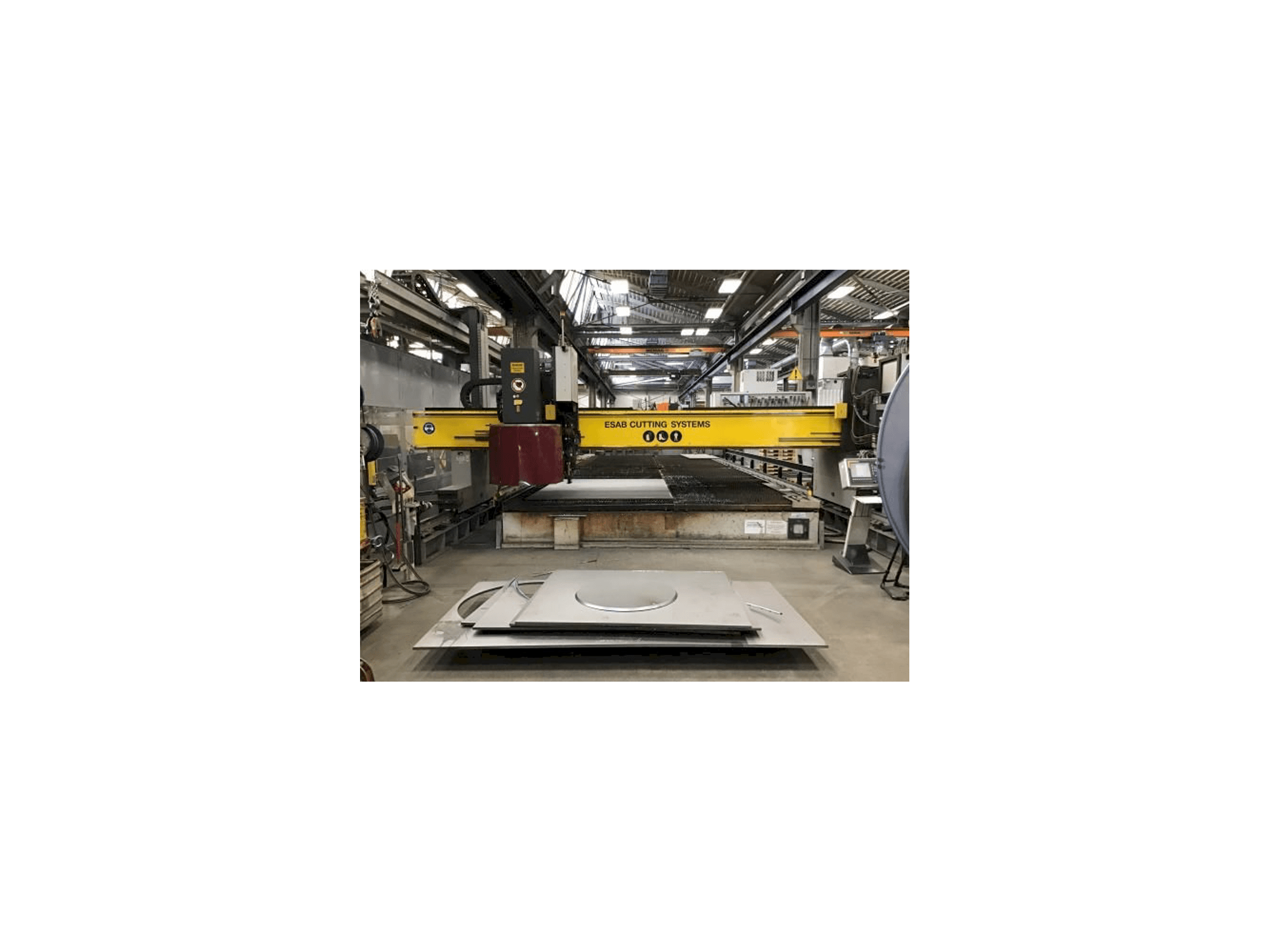 Вид станка ESAB NXB 6500 спереди
