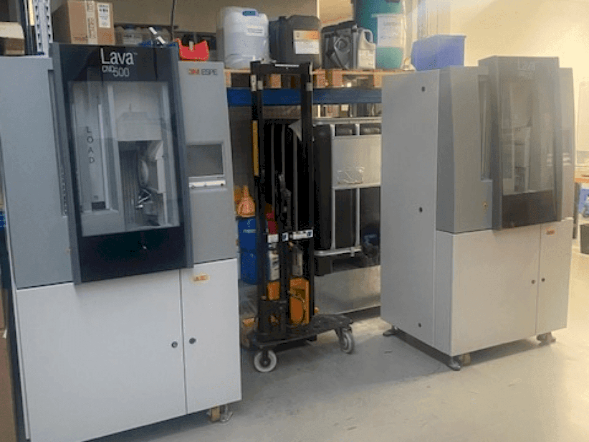 Вид станка ESPE LAVA CNC 500 спереди