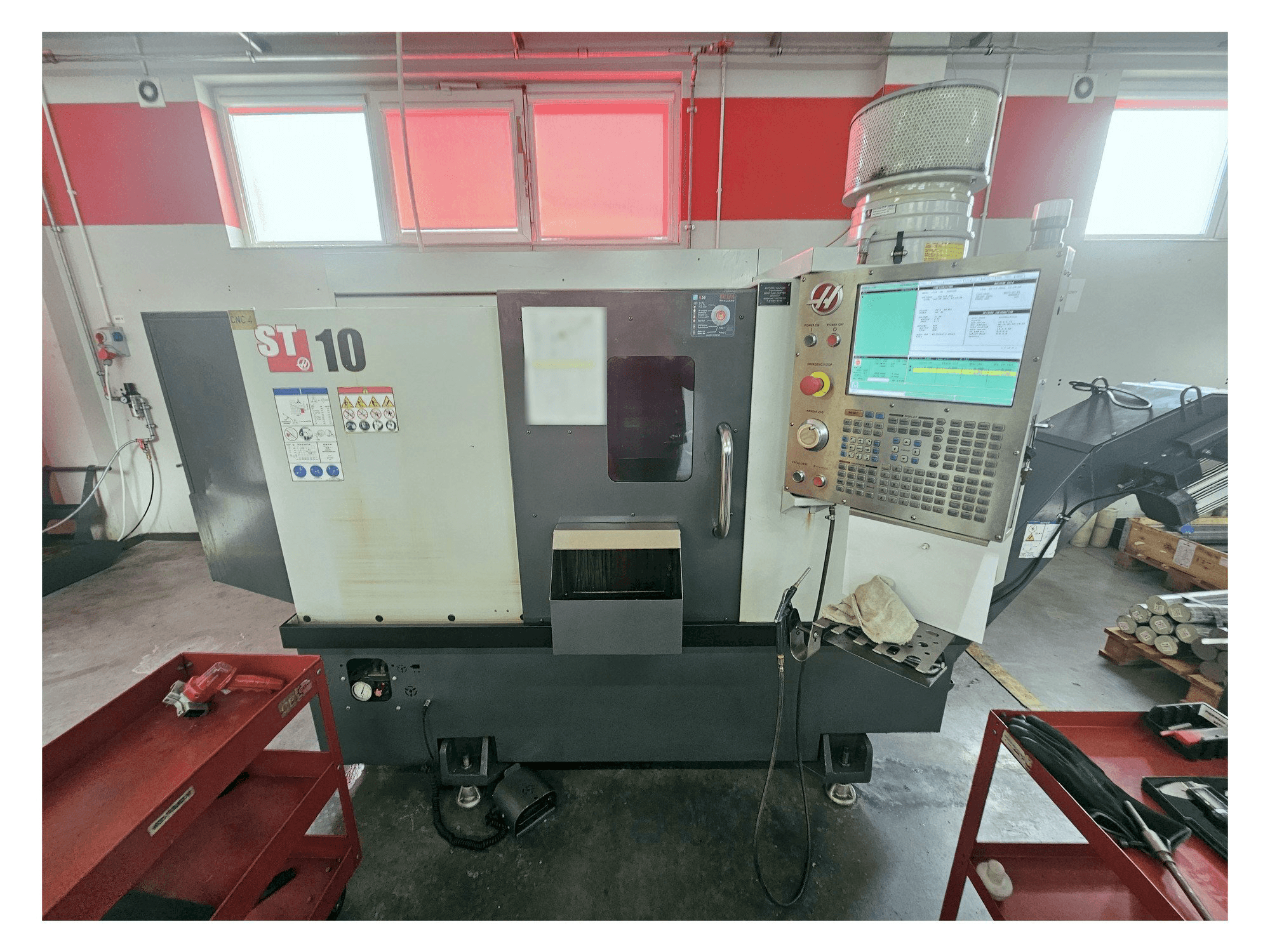 Вид станка HAAS ST-10 спереди