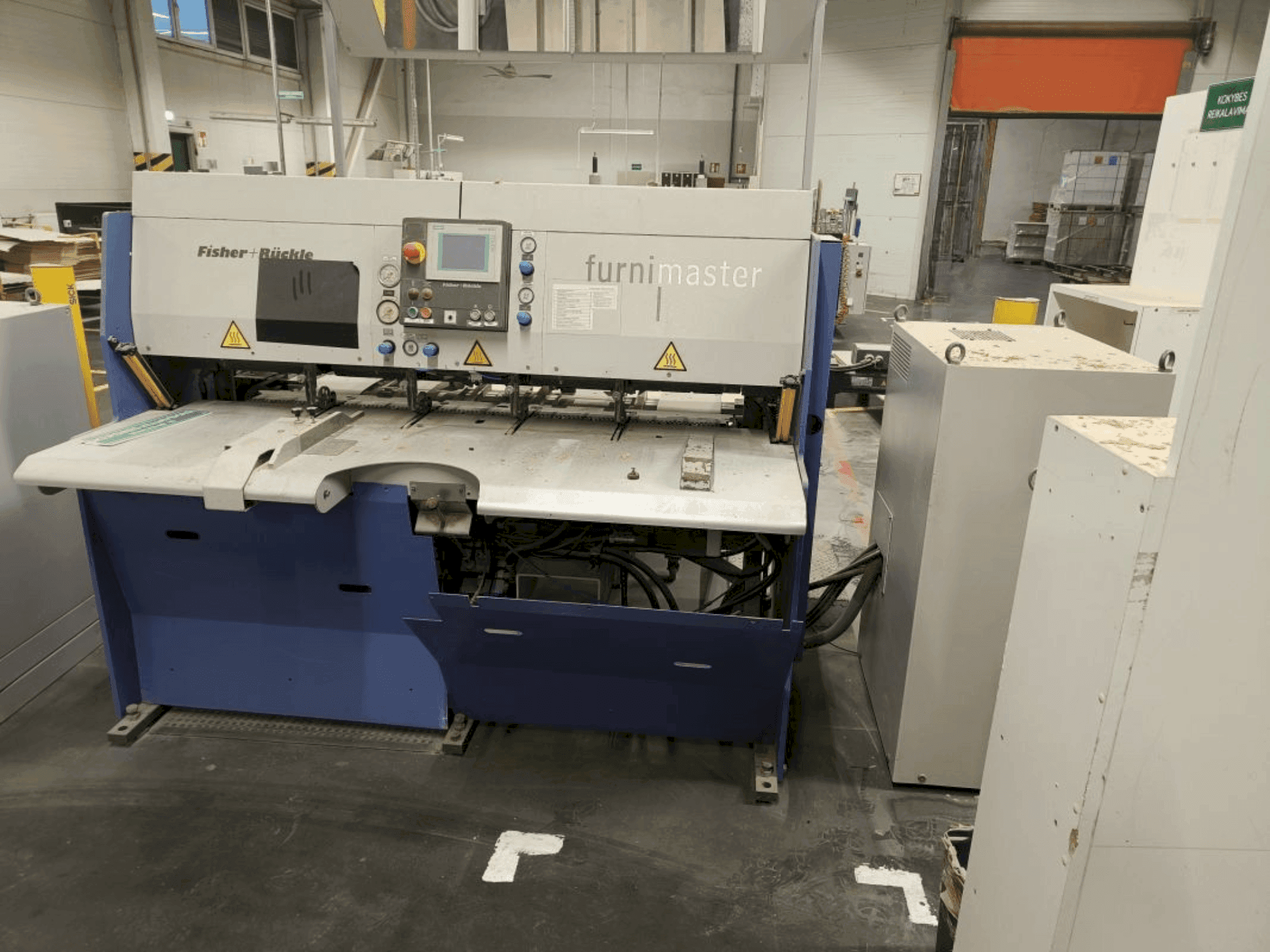 Вид станка FISCHER & RüCKLE FZR15 / DAR 22 спереди