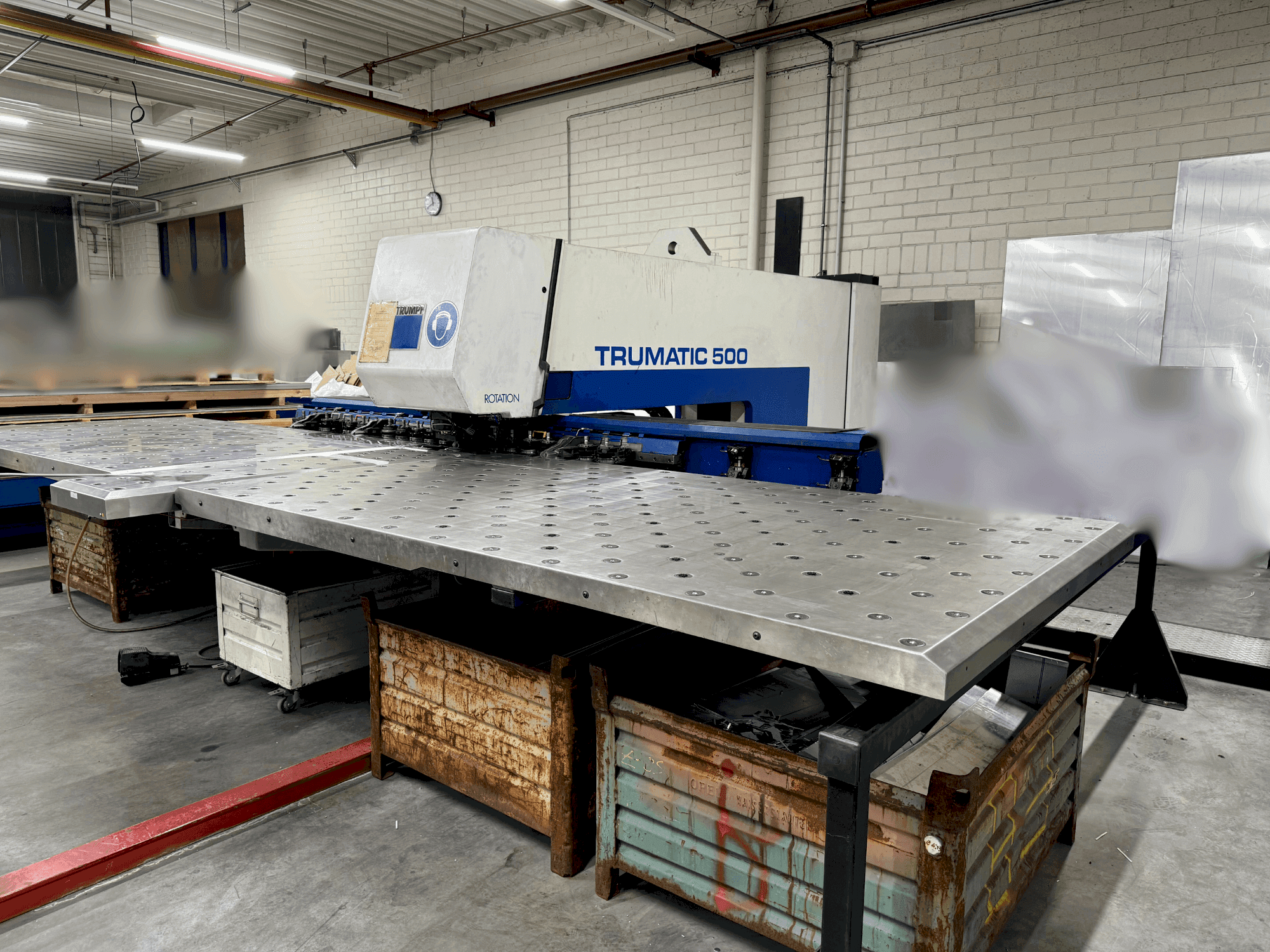 Вид станка TRUMPF TRUMATIC 500 спереди