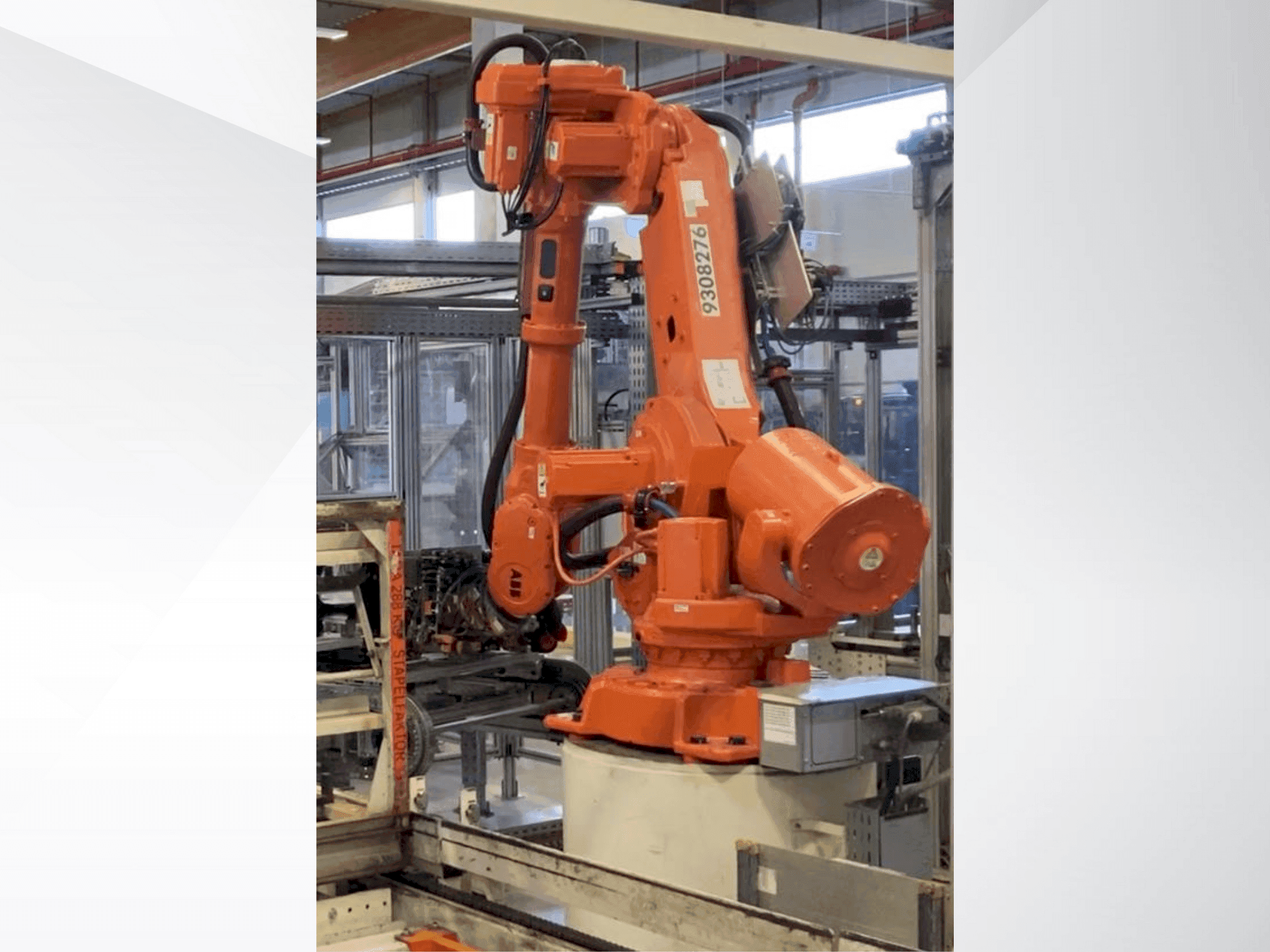 Вид станка ABB IRB 6640-130/320 спереди