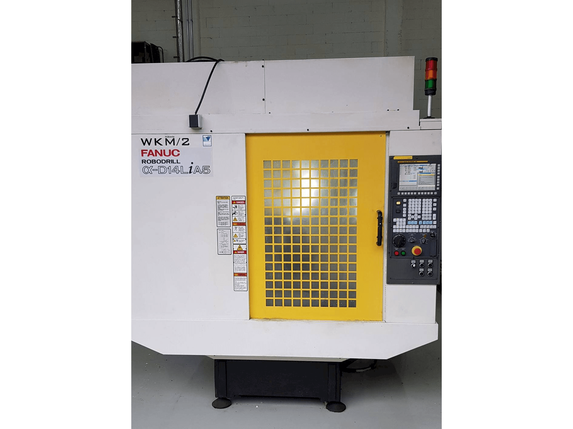 Вид станка FANUC Robodrill a-D14LiA5 спереди