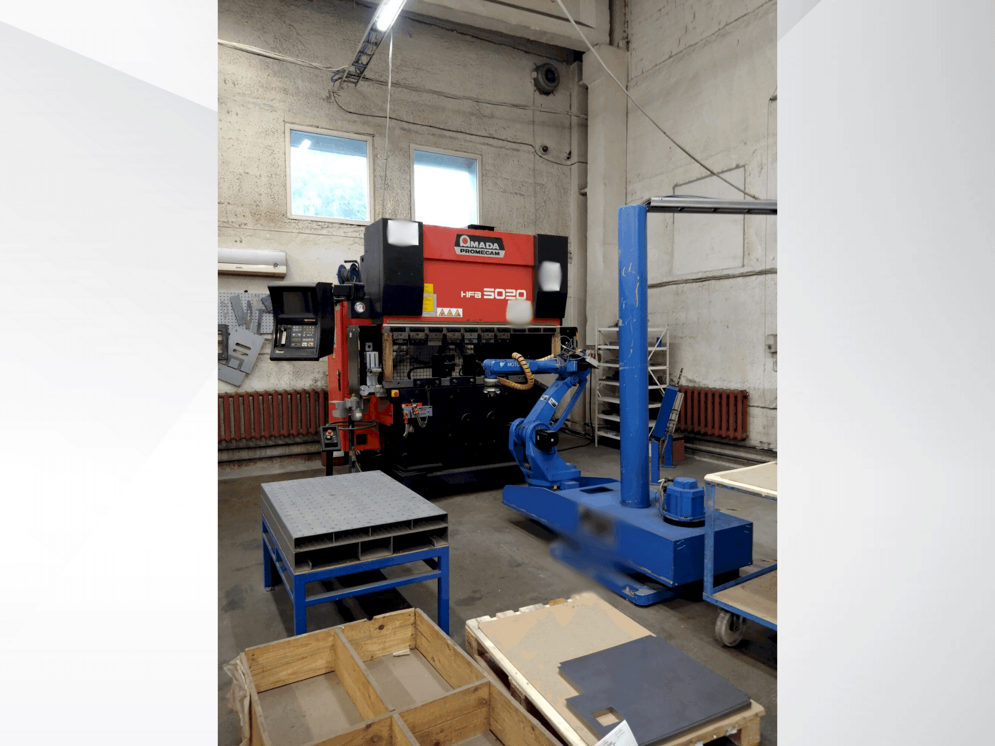 Вид станка AMADA HFBO 50 20 спереди
