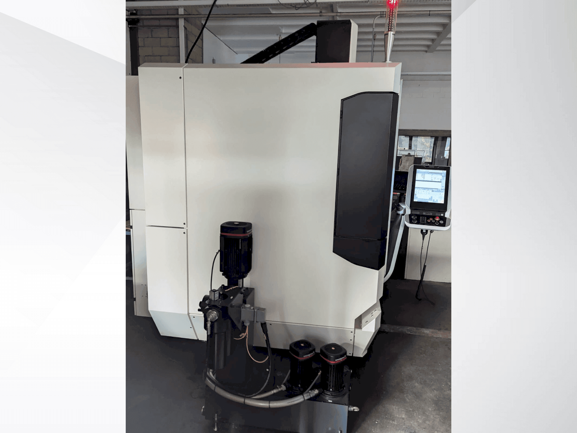 Вид станка DMG MORI CMX 50U спереди